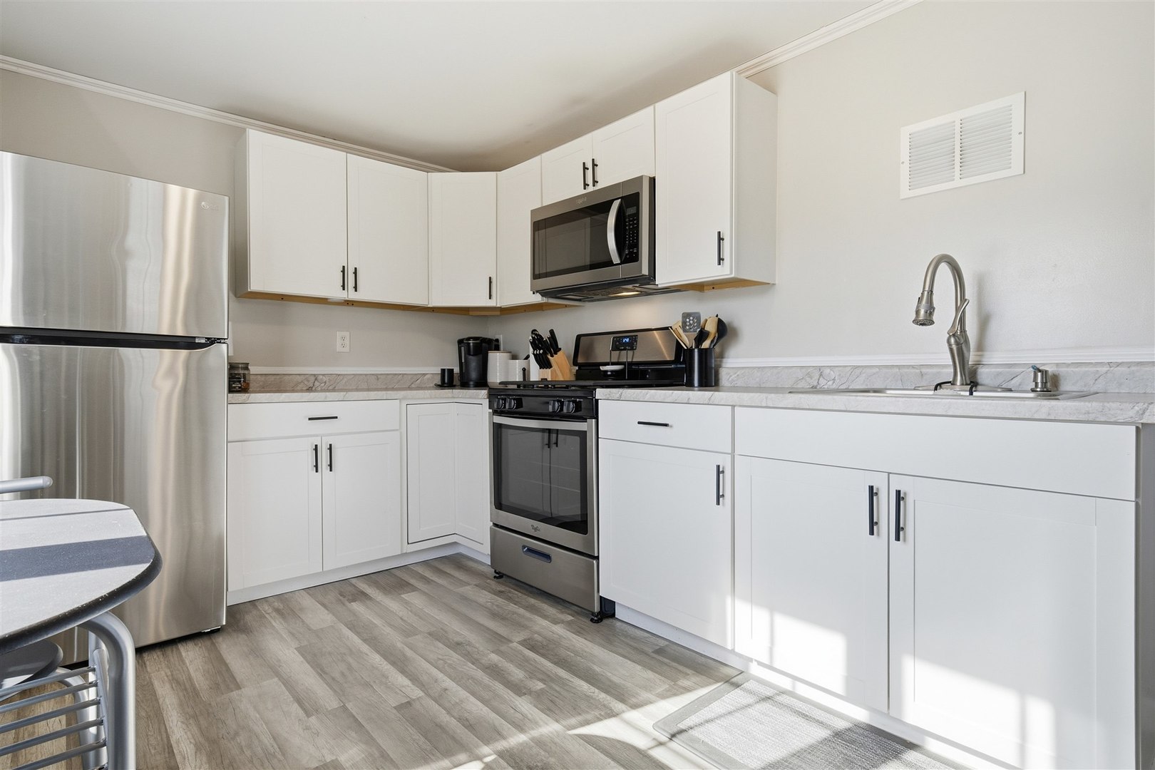 1624 Indiana Street, Bloomington, IL 61701