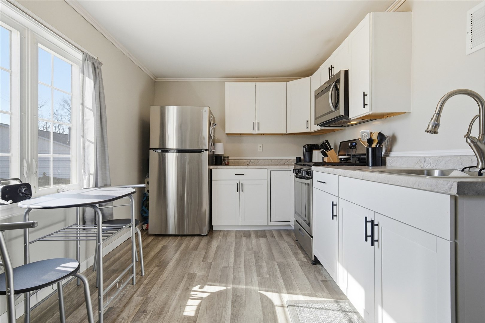 1624 Indiana Street, Bloomington, IL 61701