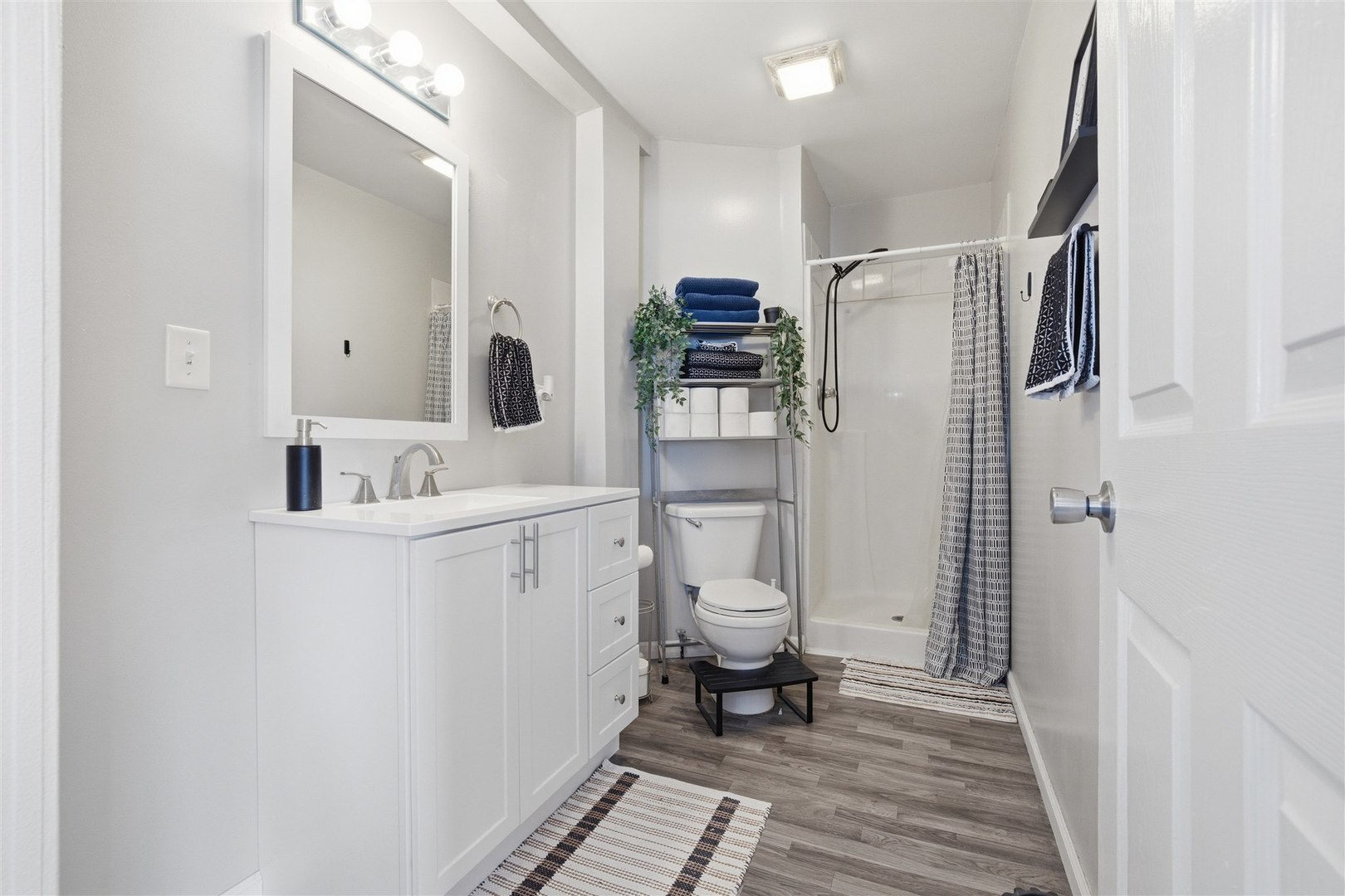 1624 Indiana Street, Bloomington, IL 61701