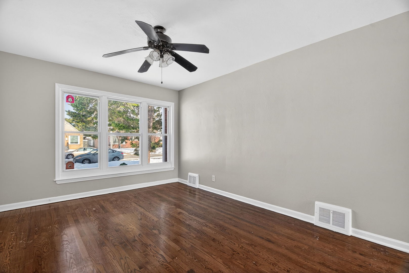 27 164th Place, Calumet City, IL 60409