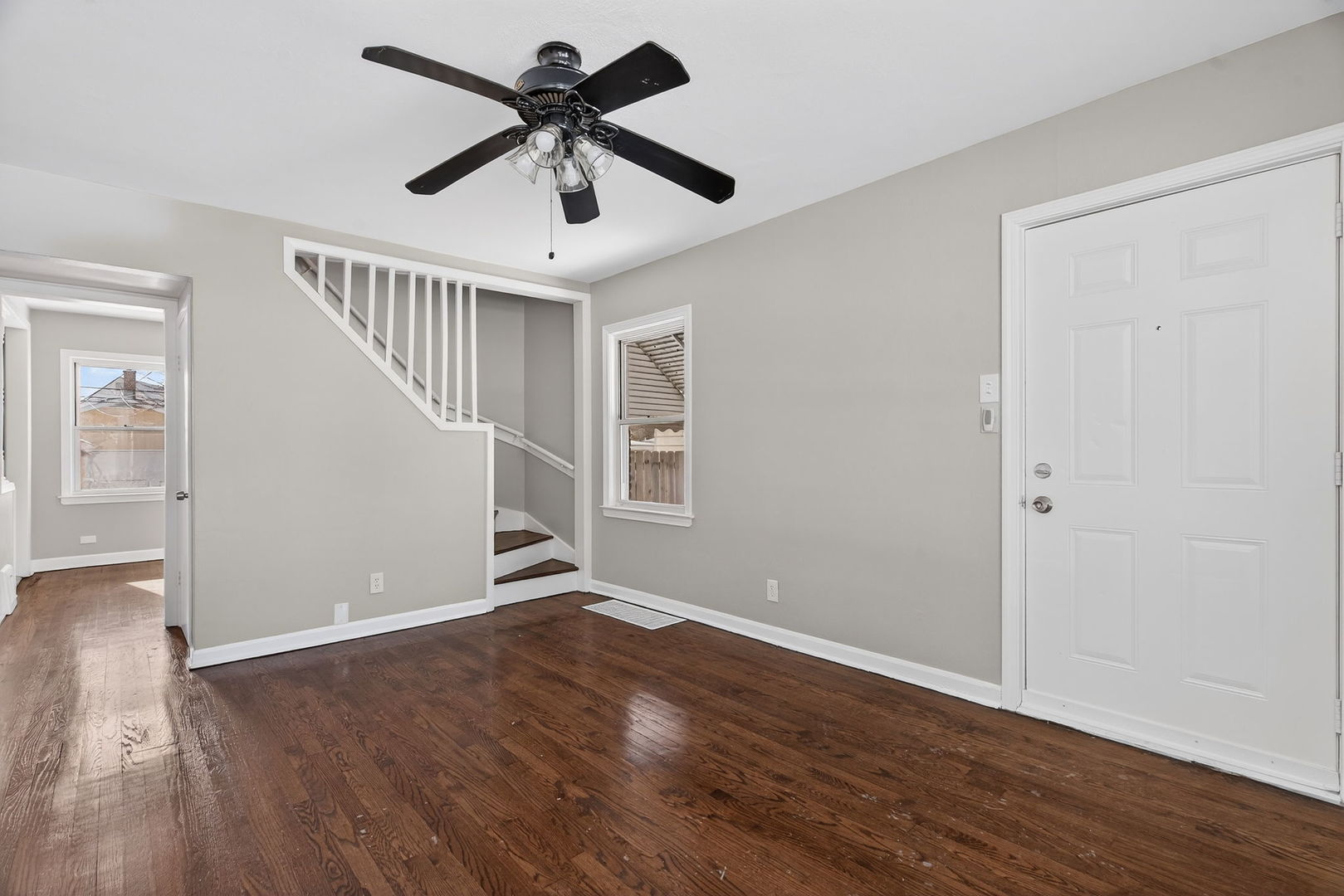 27 164th Place, Calumet City, IL 60409