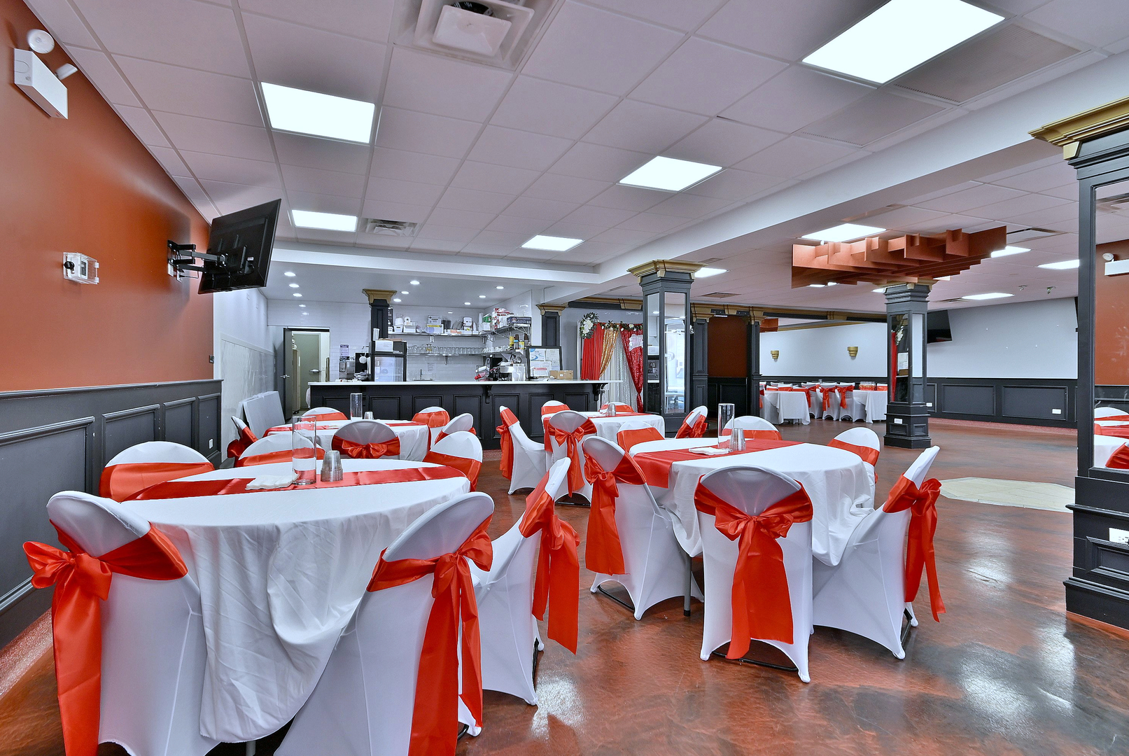 5319 W Belmont Avenue, Chicago, IL 60641