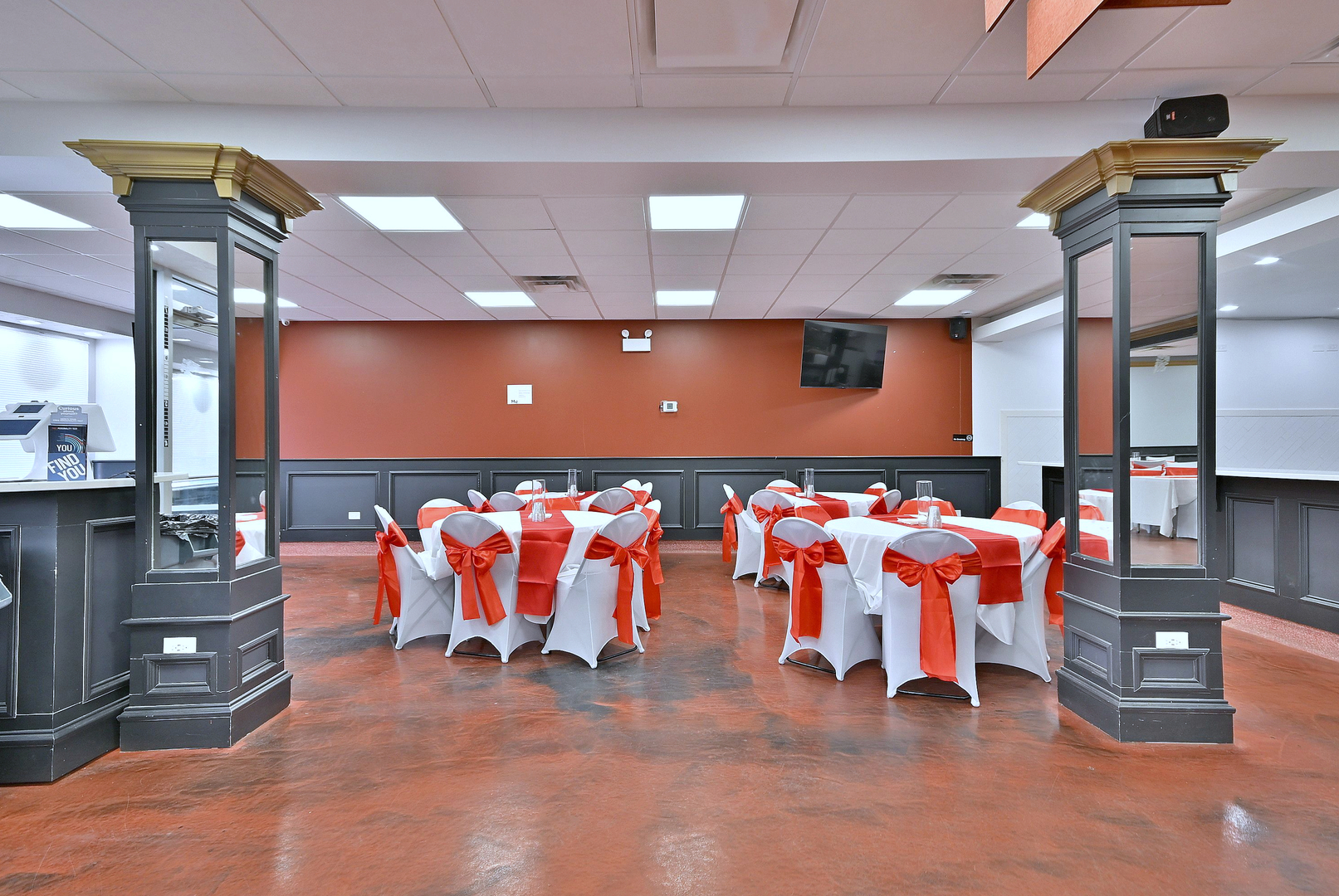 5319 W Belmont Avenue, Chicago, IL 60641