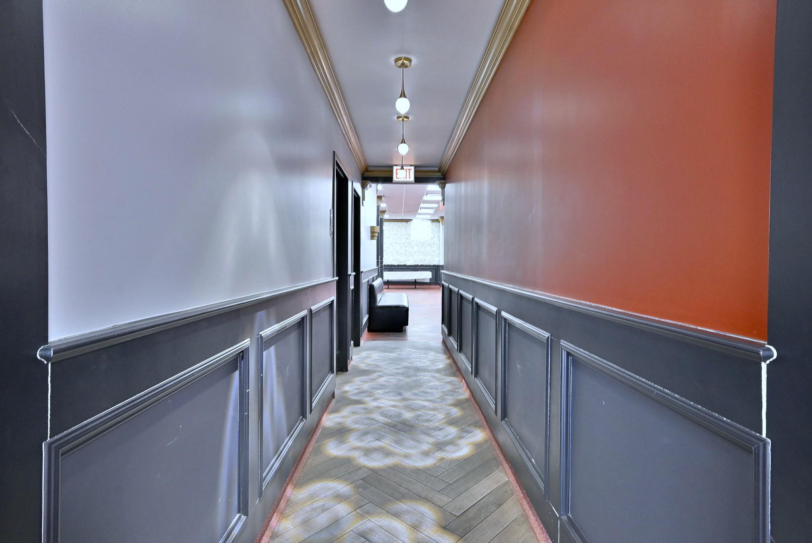 5319 W Belmont Avenue, Chicago, IL 60641