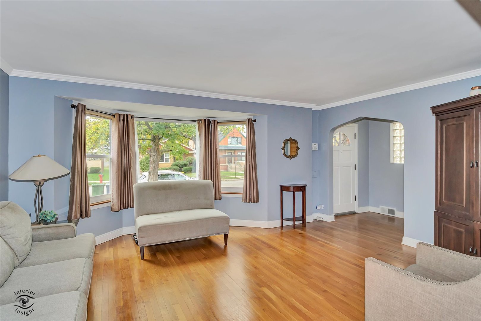 9521 S Sawyer Avenue, Evergreen Park, IL 60805