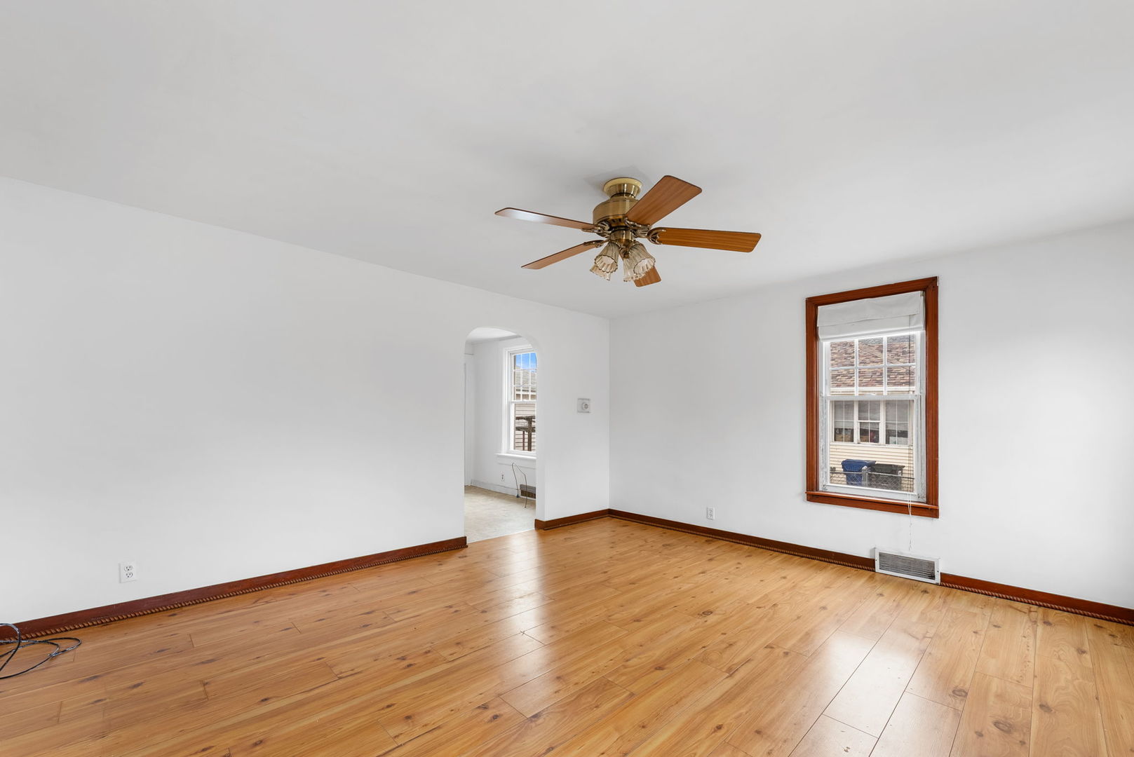 1618 N Marquette Street, Davenport, IA 52804