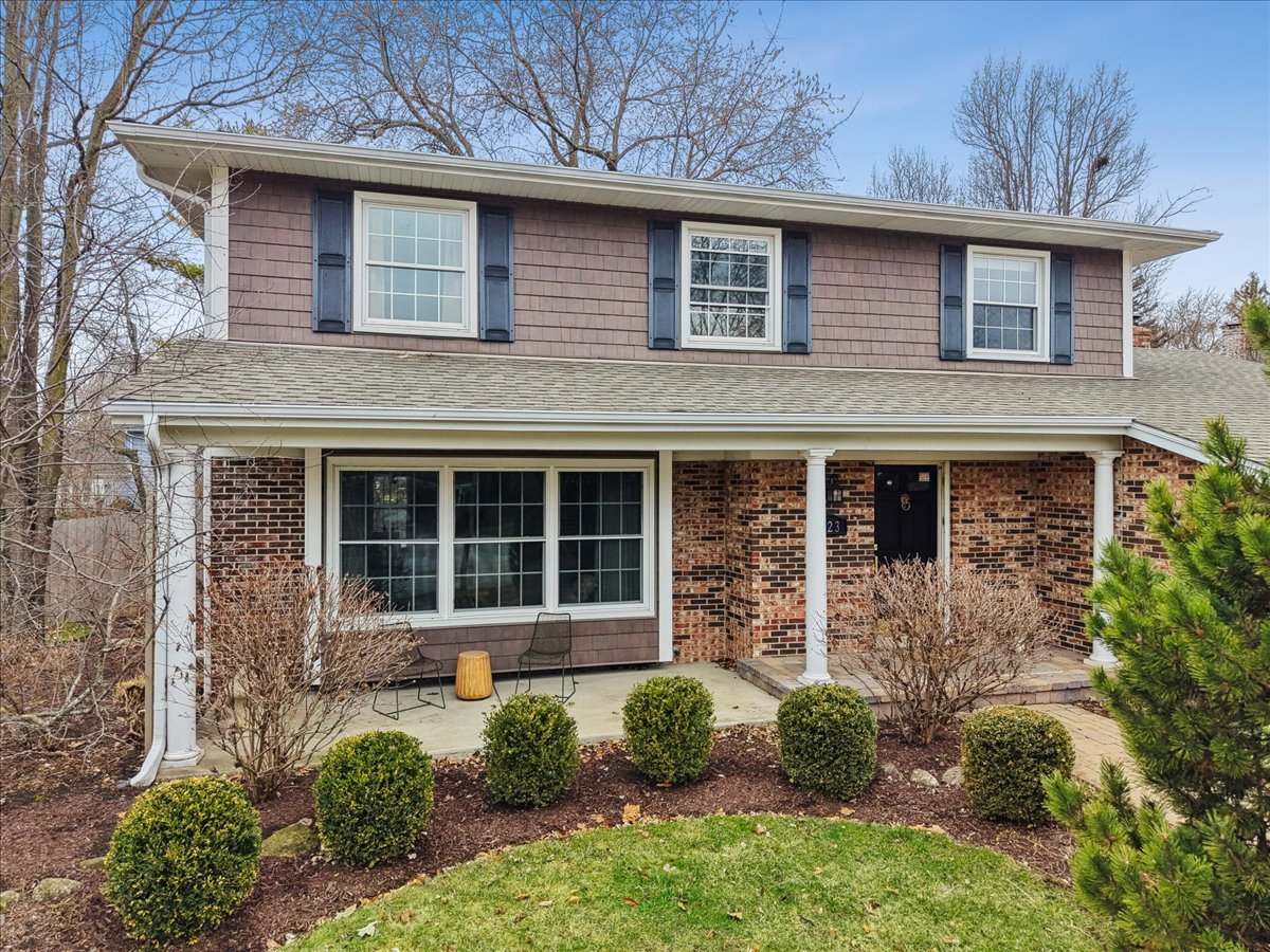 Libertyville, IL 60048