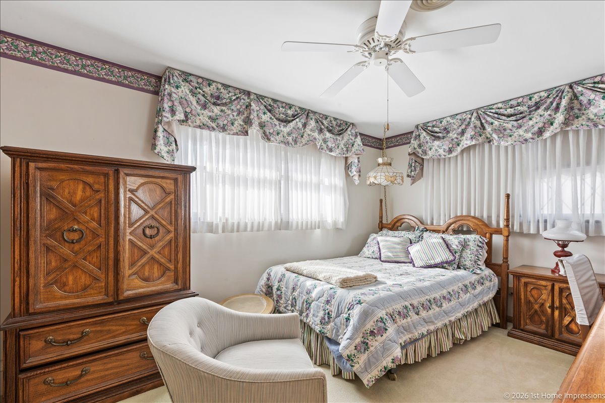 10441 Long Avenue, Oak Lawn, IL 60453