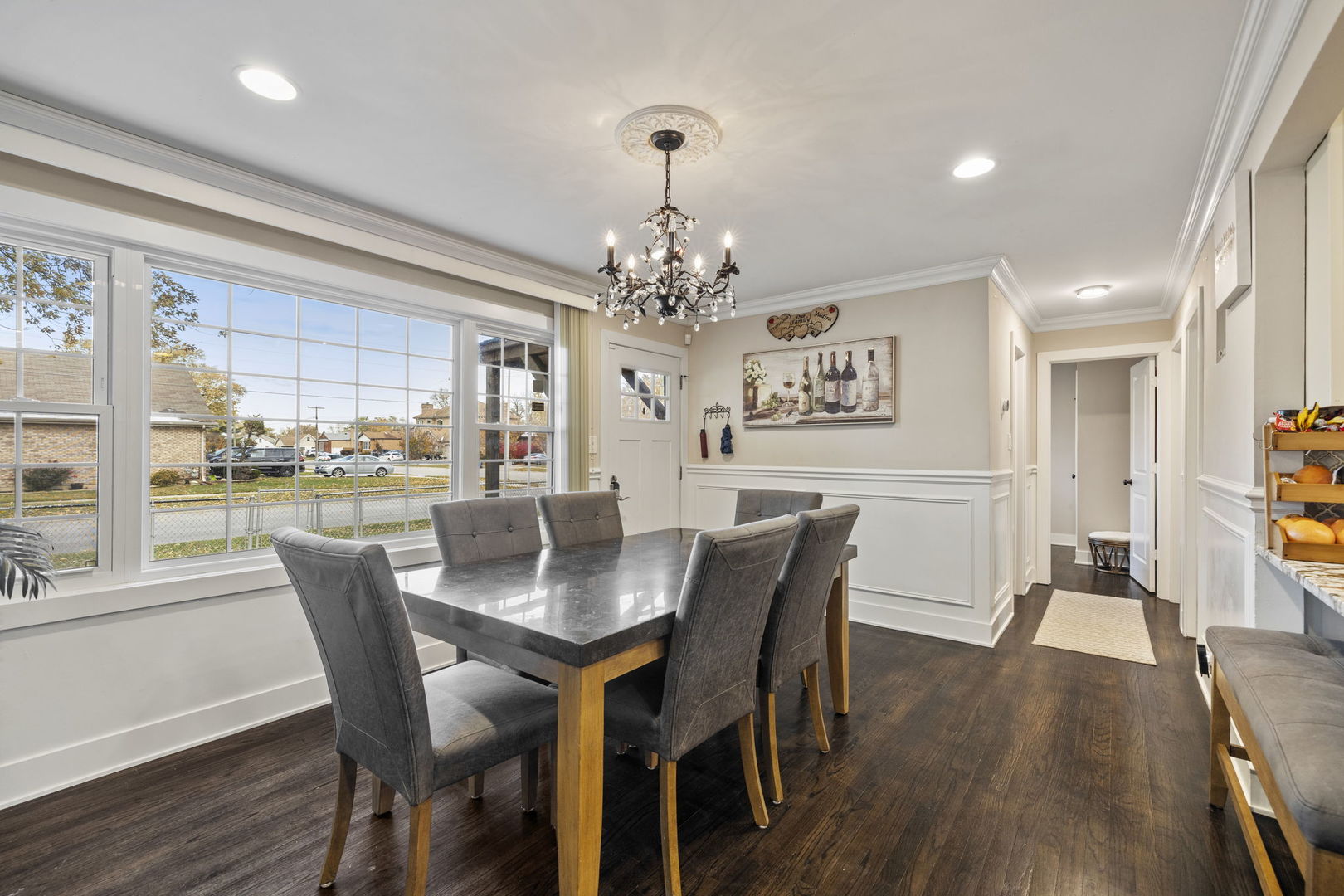 8602 S Oak Park Avenue, Burbank, IL 60459