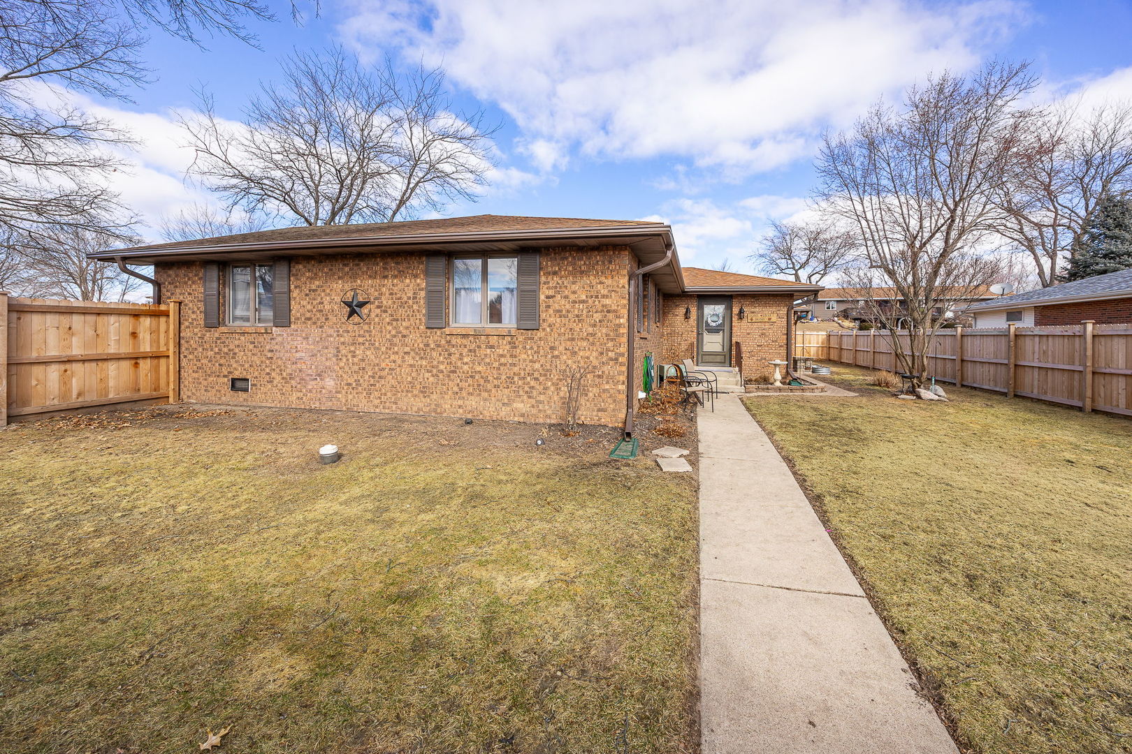 85 Carriage Drive, Morris, IL 60450