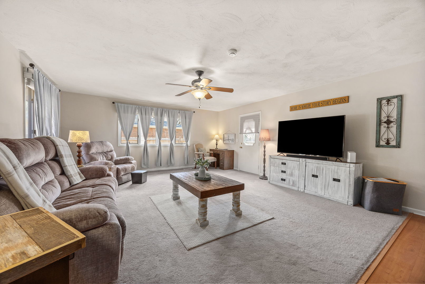 85 Carriage Drive, Morris, IL 60450