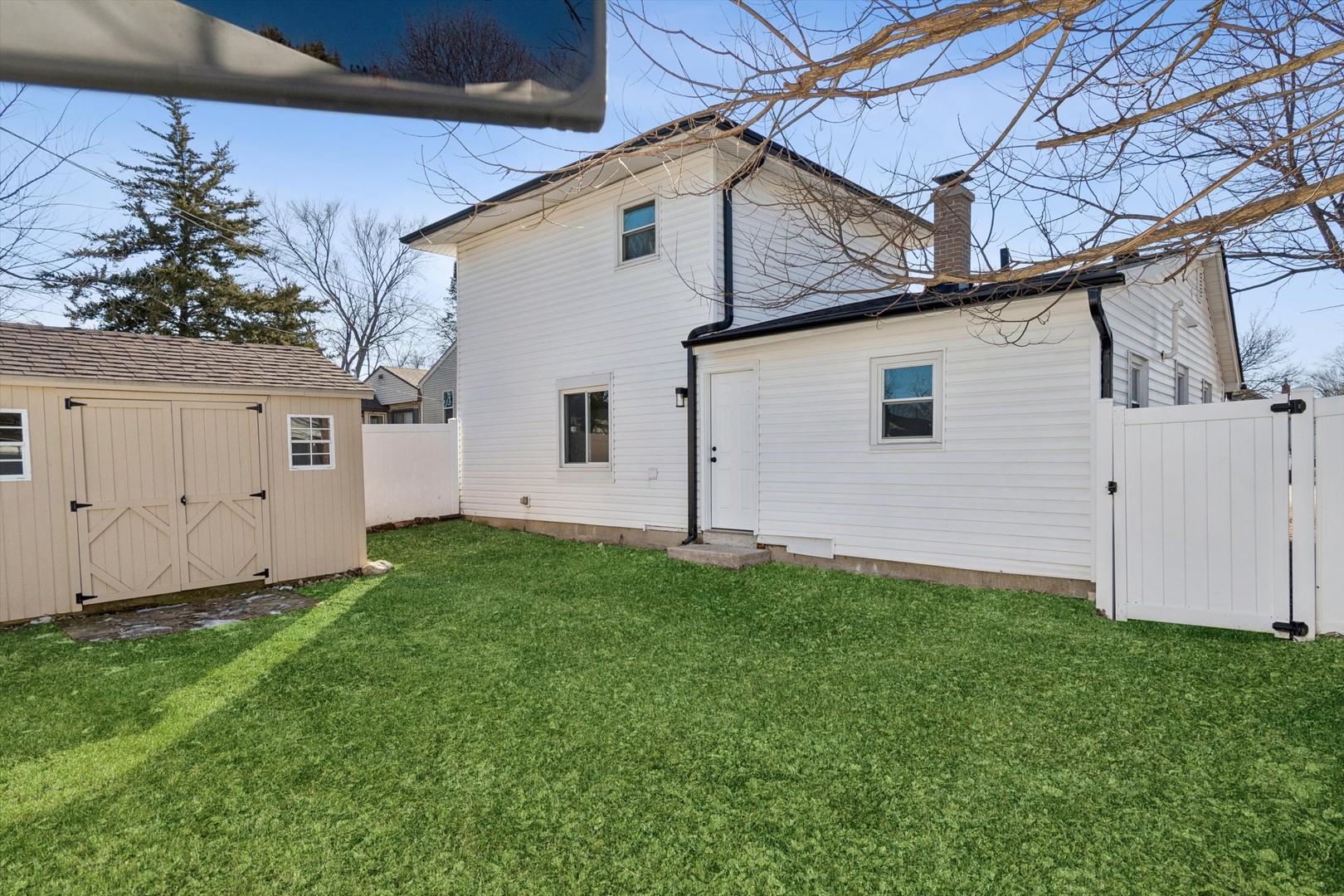 1208 S Union Street, Aurora, IL 60505