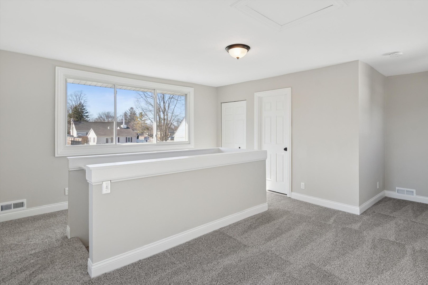 1208 S Union Street, Aurora, IL 60505