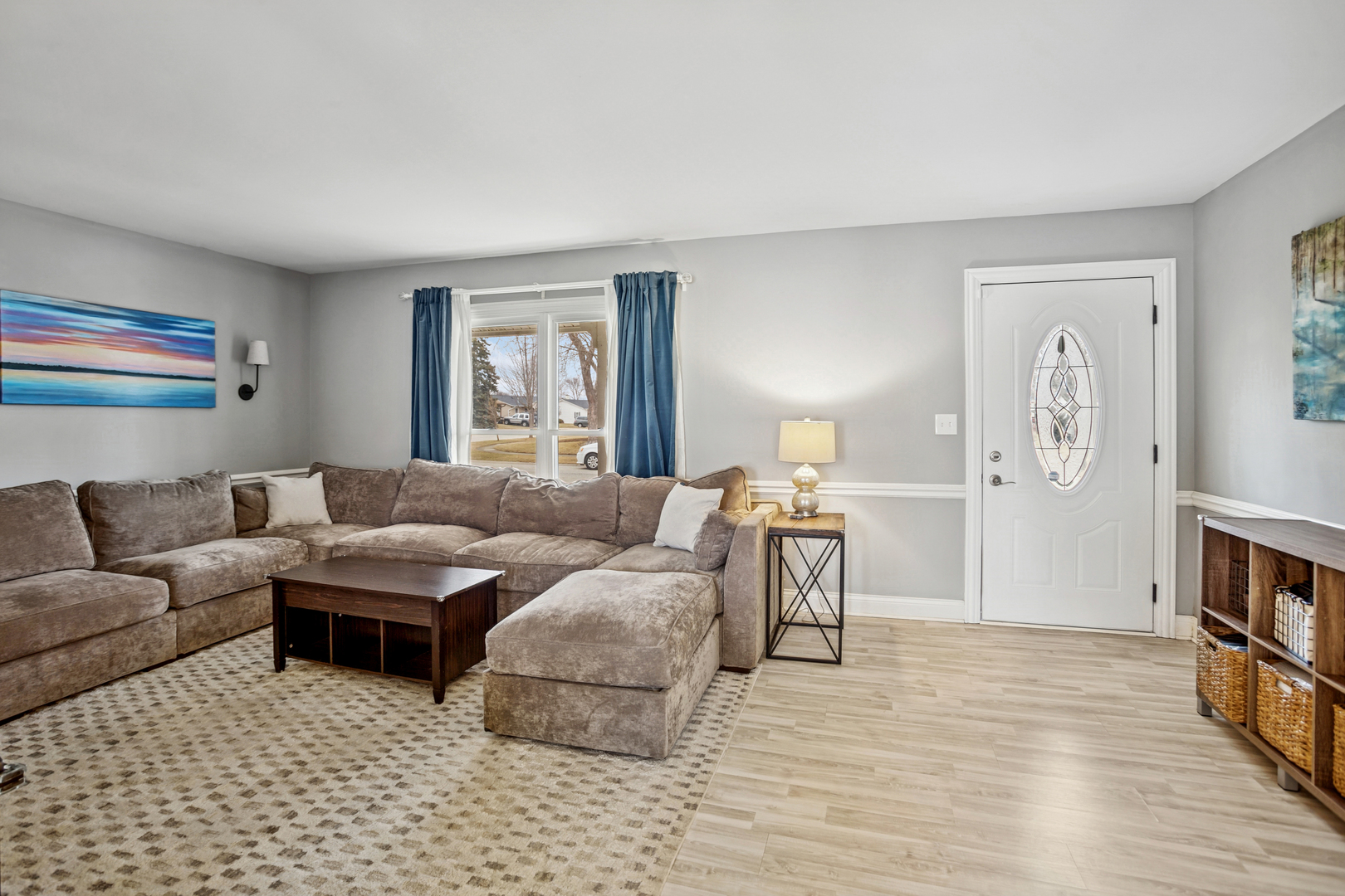 988 Cooper Court, Elk Grove Village, IL 60007