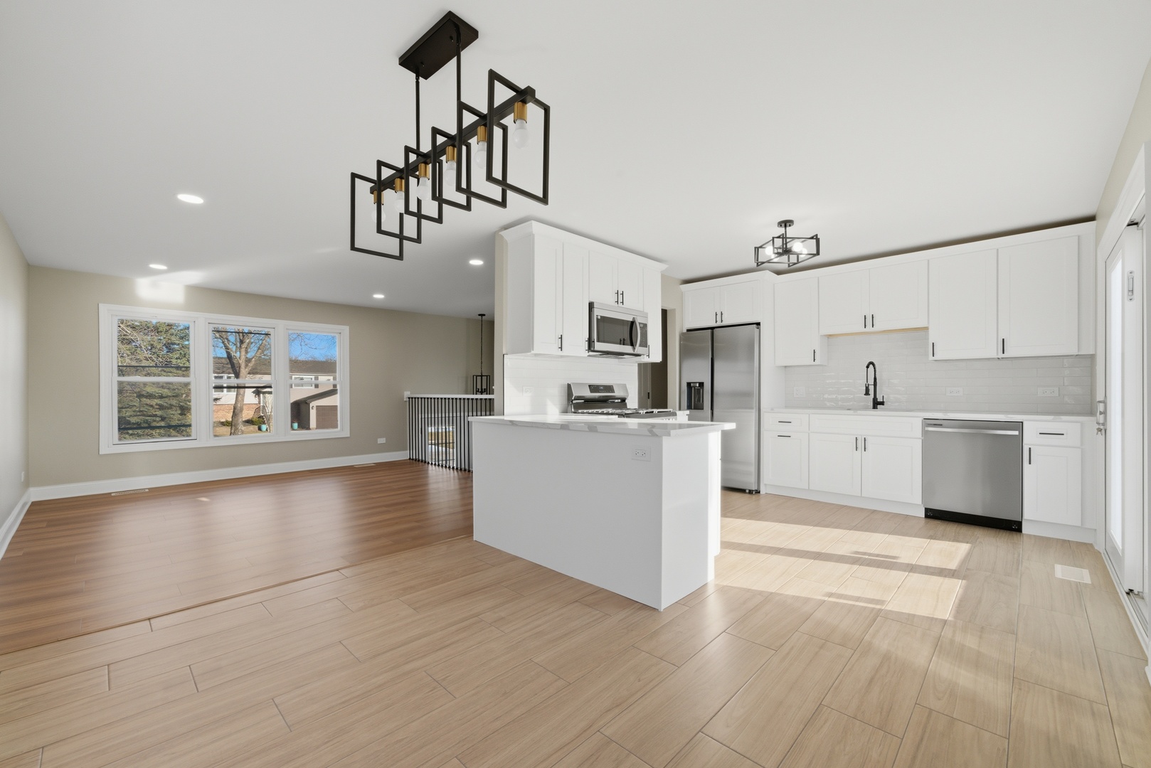 20020 S Sycamore Drive, Frankfort, IL 60423