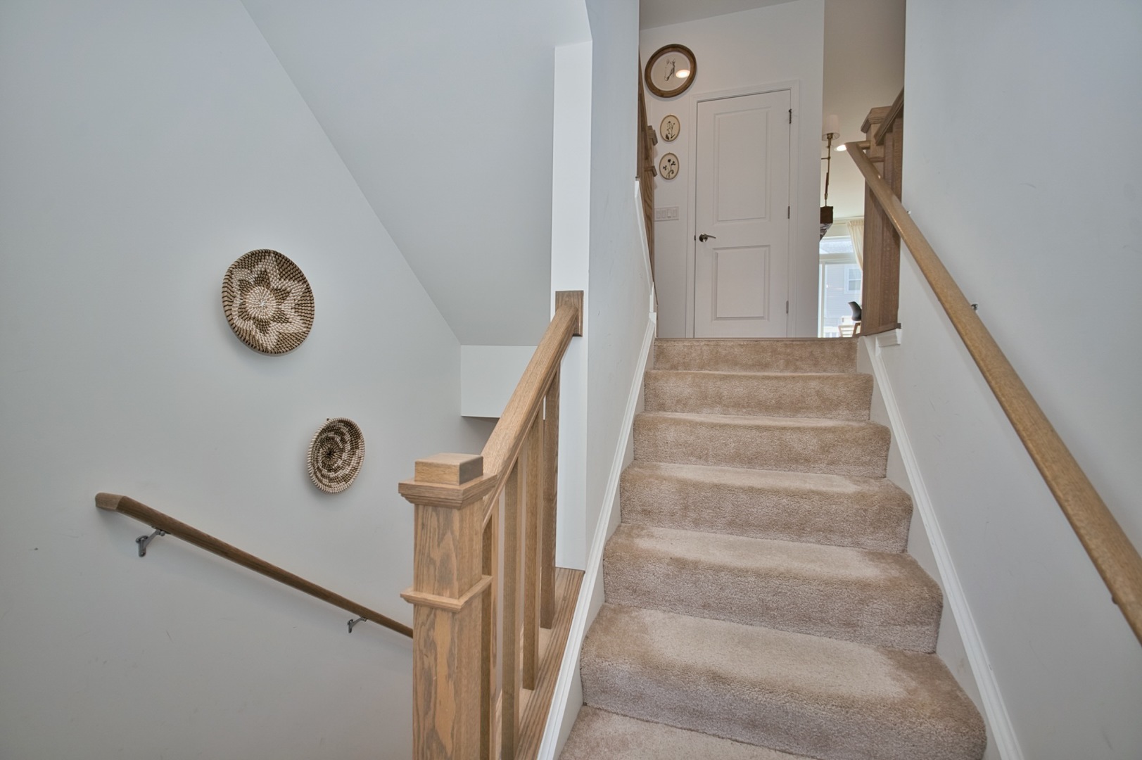 30W024 Brayman Court, Warrenville, IL 60563