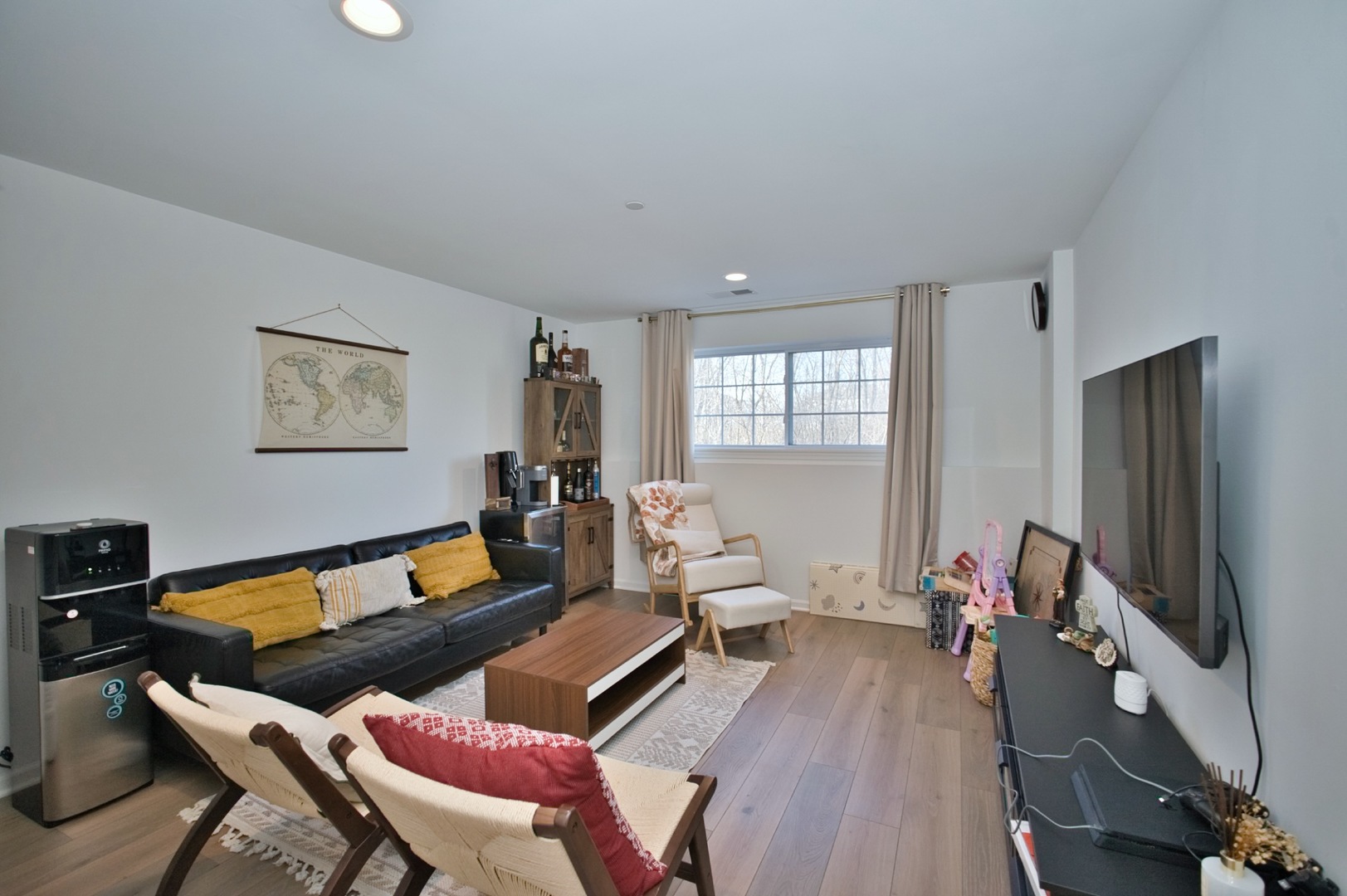 30W024 Brayman Court, Warrenville, IL 60563