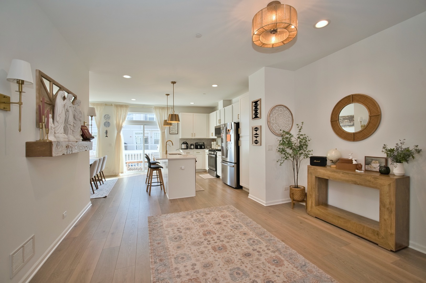 30W024 Brayman Court, Warrenville, IL 60563