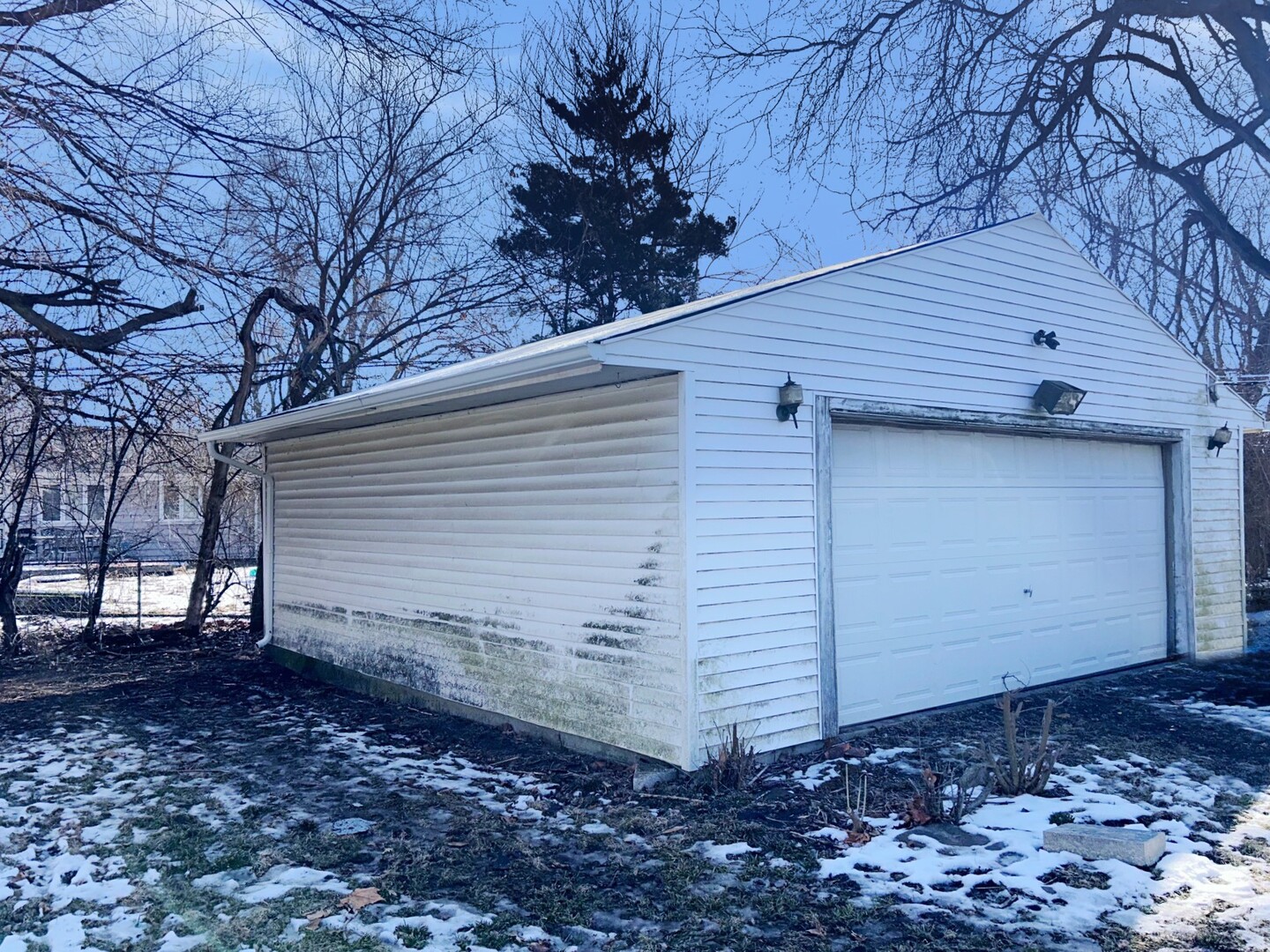 44 Strasma West Drive, Kankakee, IL 60901