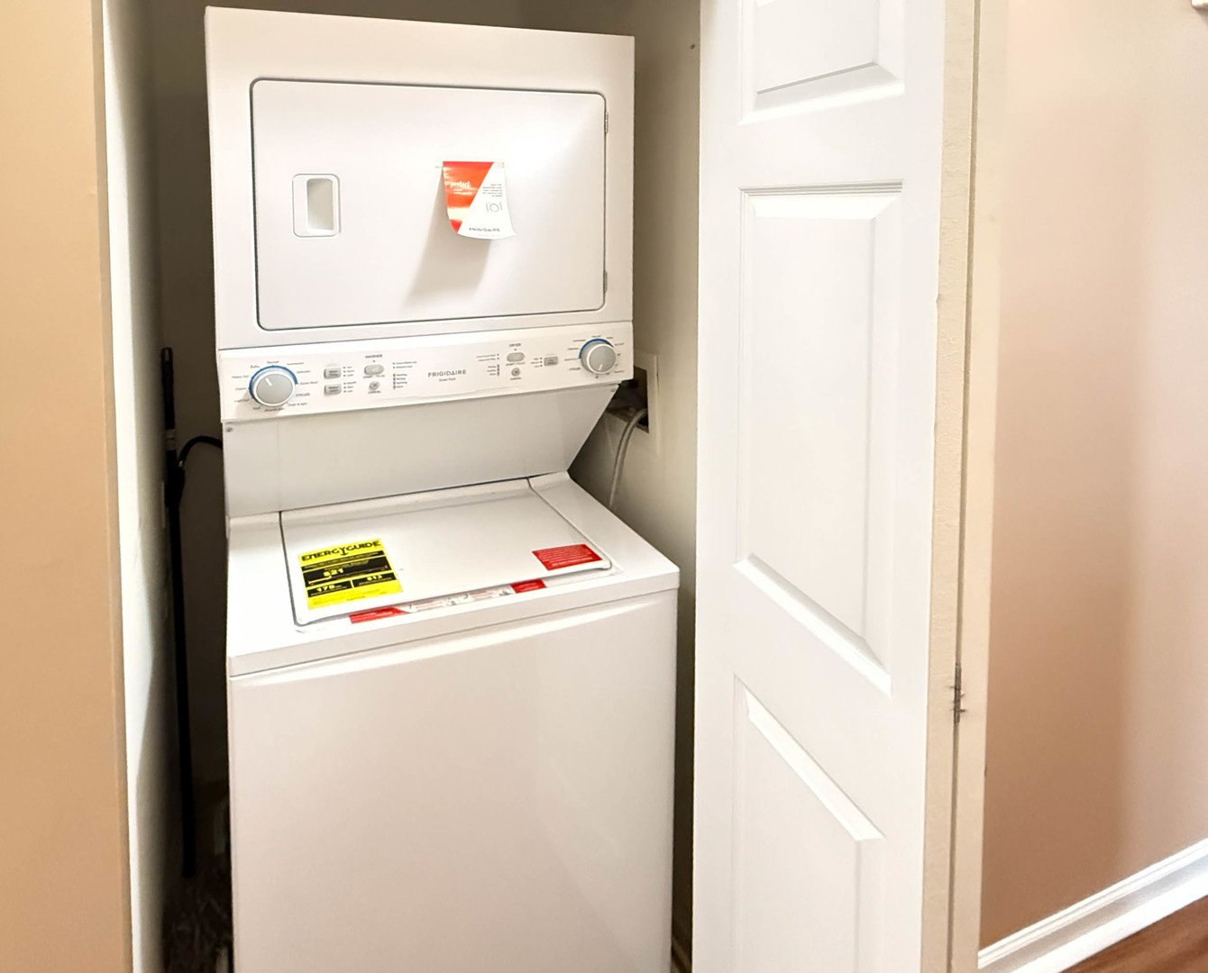 2250 Aurora Drive #24, Pingree Grove, IL 60140