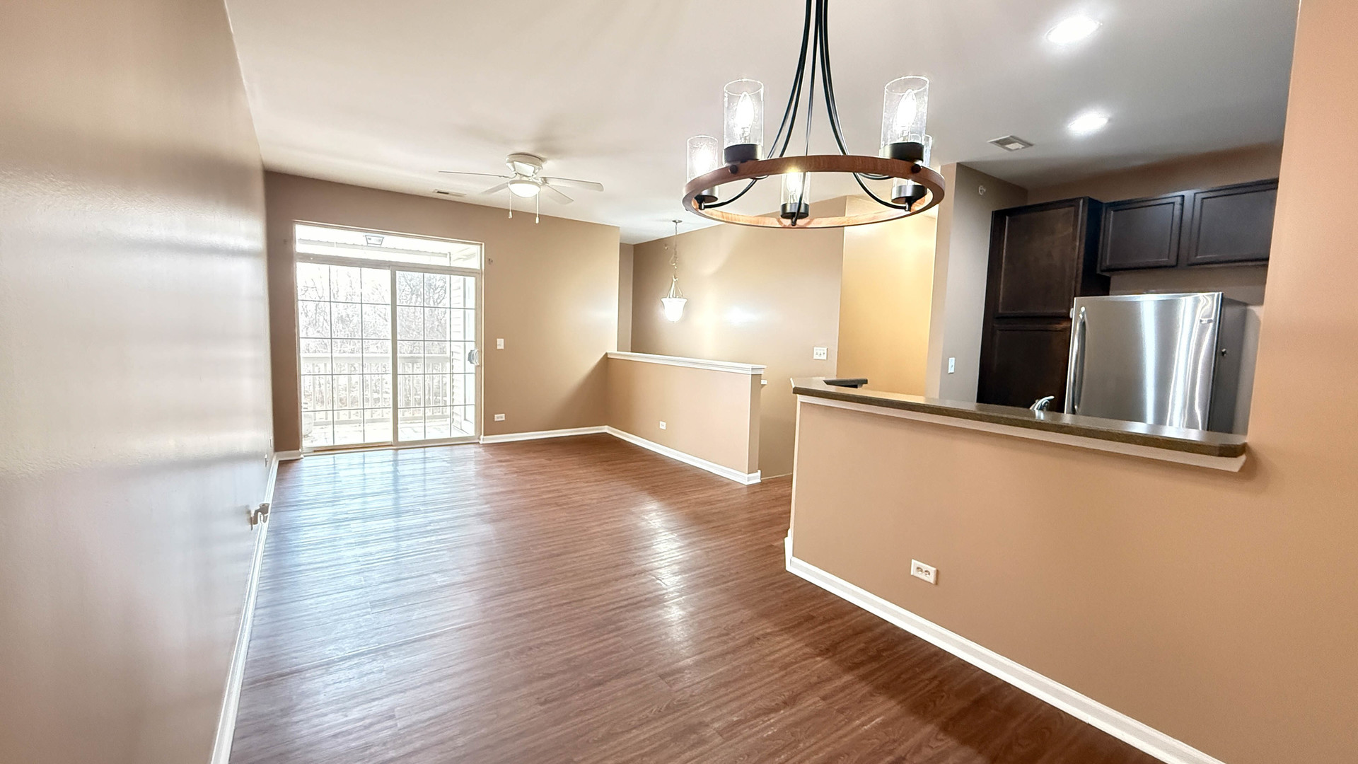 2250 Aurora Drive #24, Pingree Grove, IL 60140