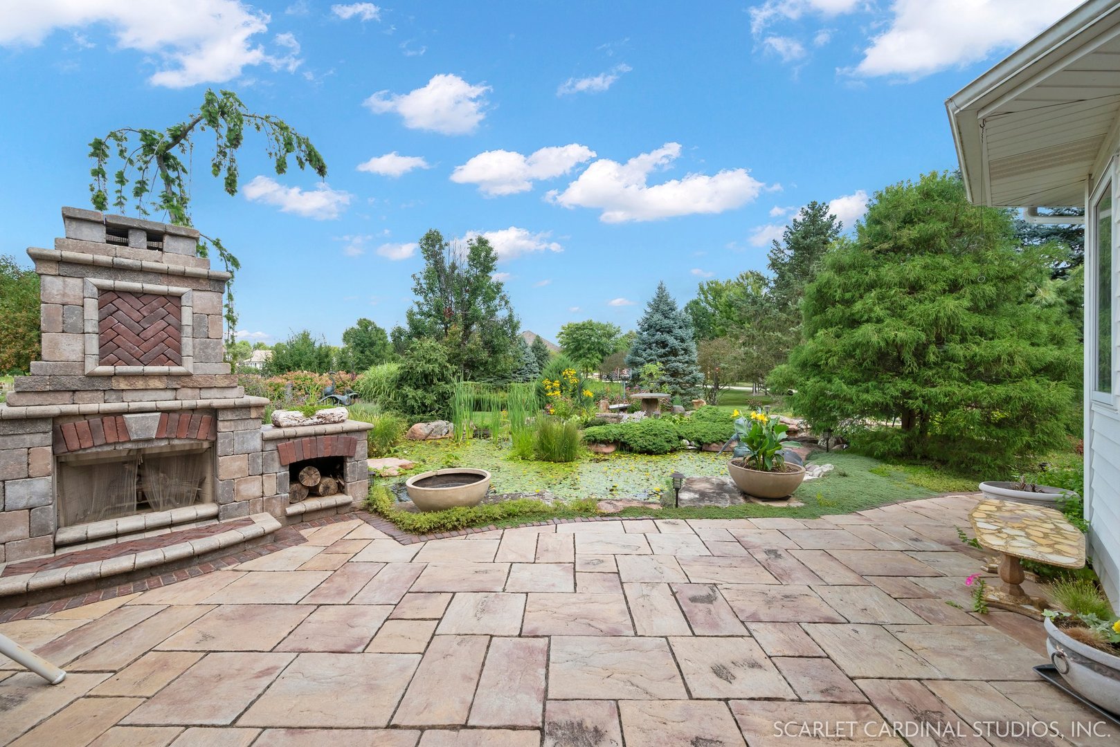 877 Elm Street, Sugar Grove, IL 60554