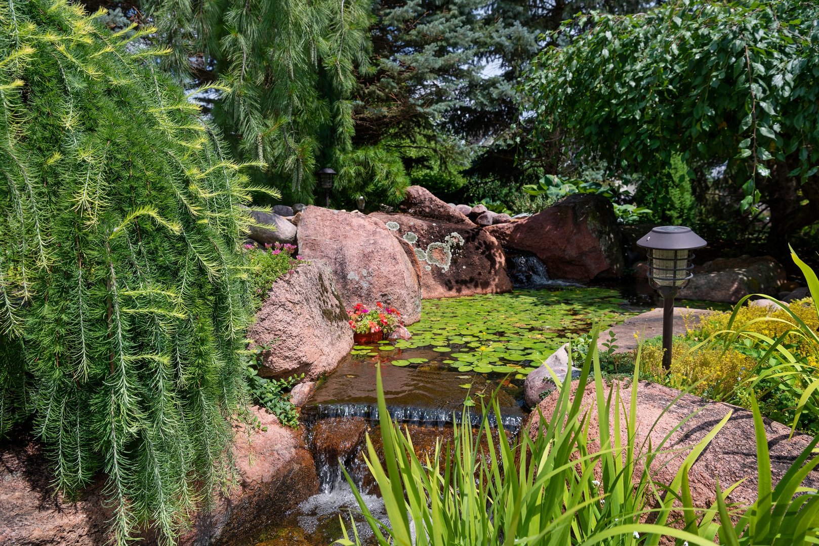 877 Elm Street, Sugar Grove, IL 60554