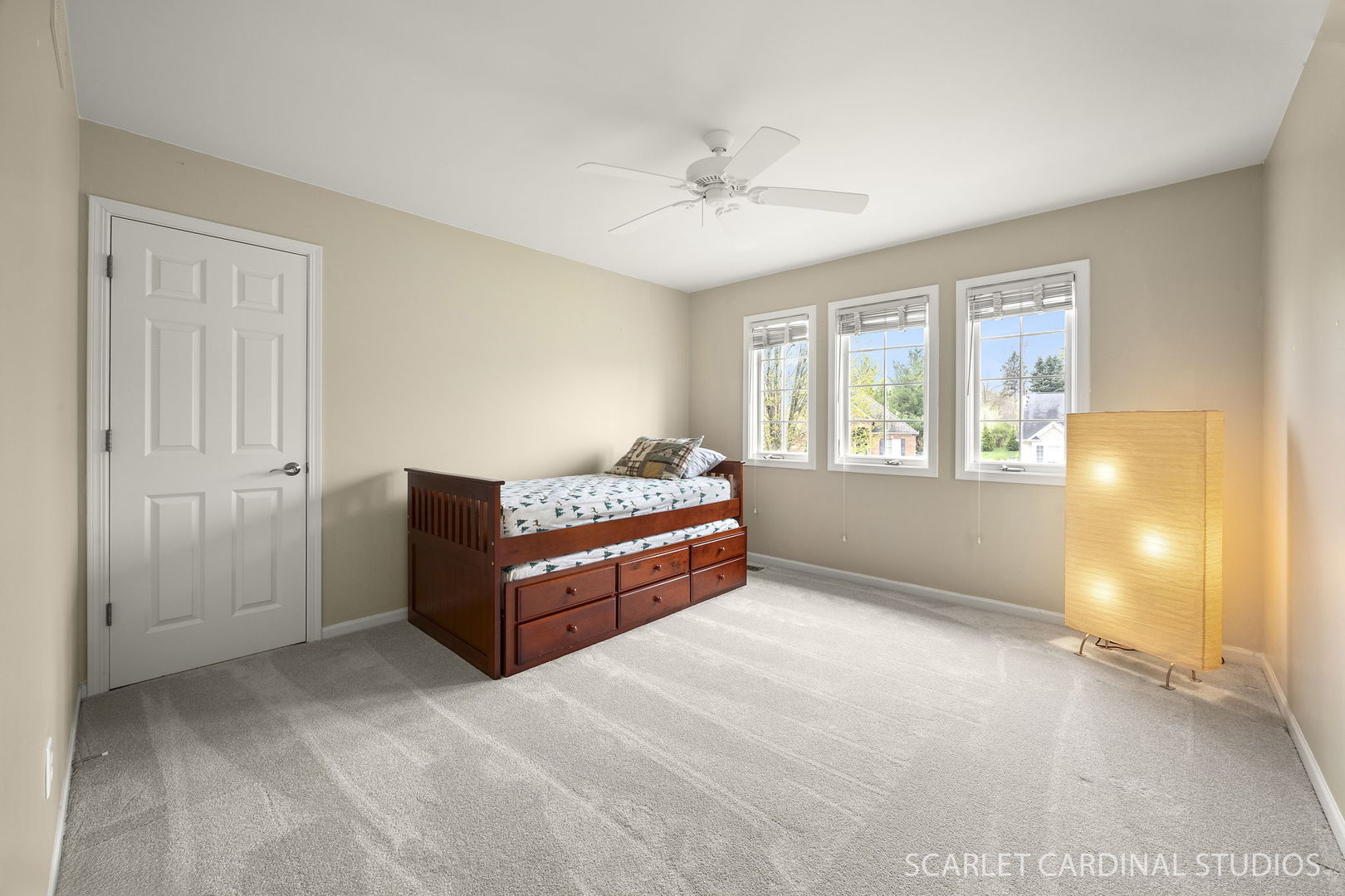 877 Elm Street, Sugar Grove, IL 60554