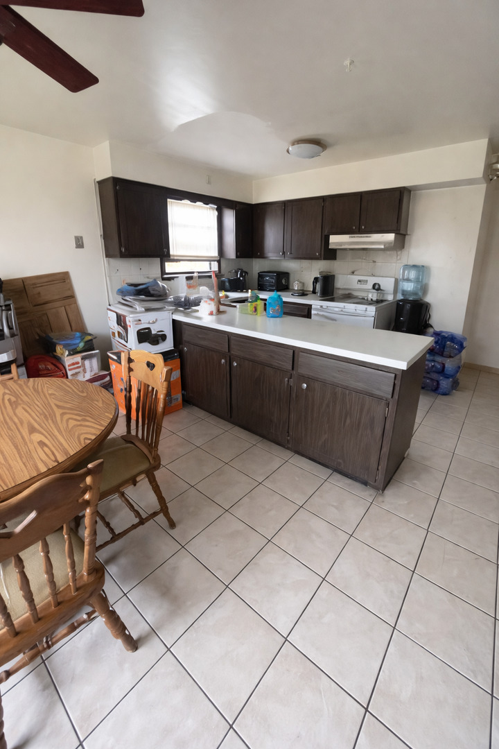 1600 MEMORIAL Drive, Calumet City, IL 60409