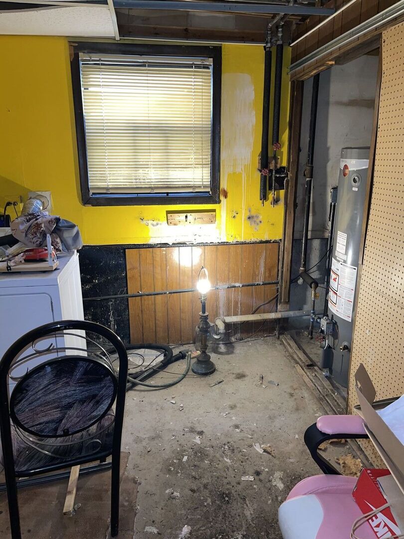 1600 MEMORIAL Drive, Calumet City, IL 60409