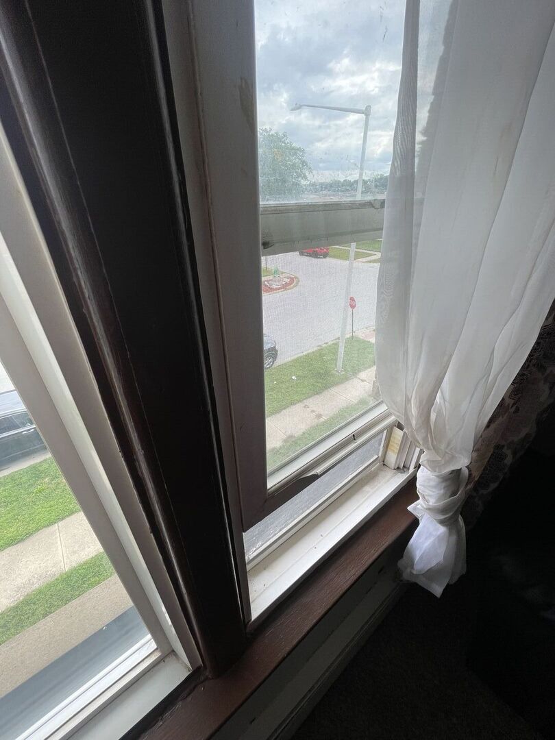 1600 MEMORIAL Drive, Calumet City, IL 60409