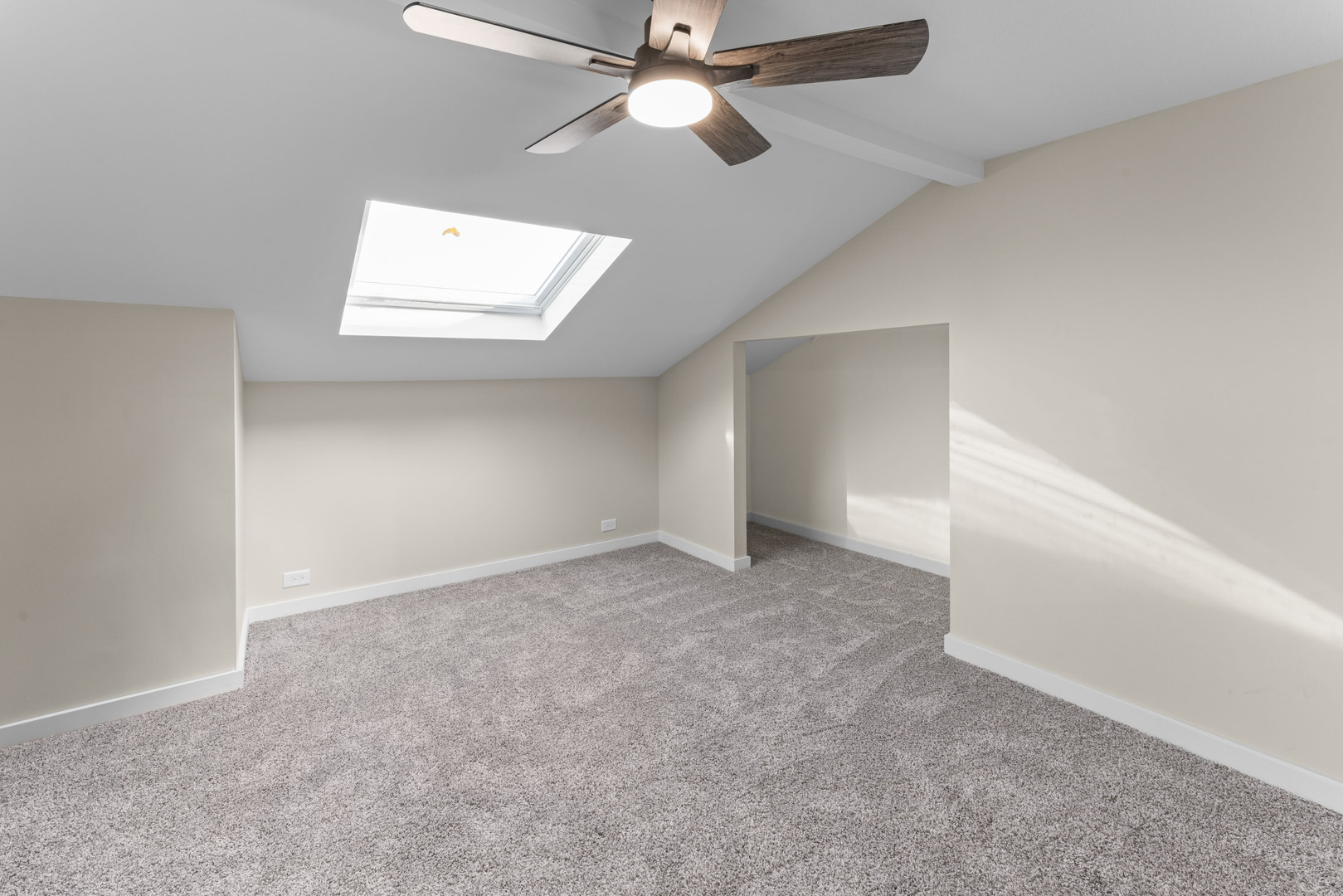 9510 Knolltop Road, Union, IL 60180