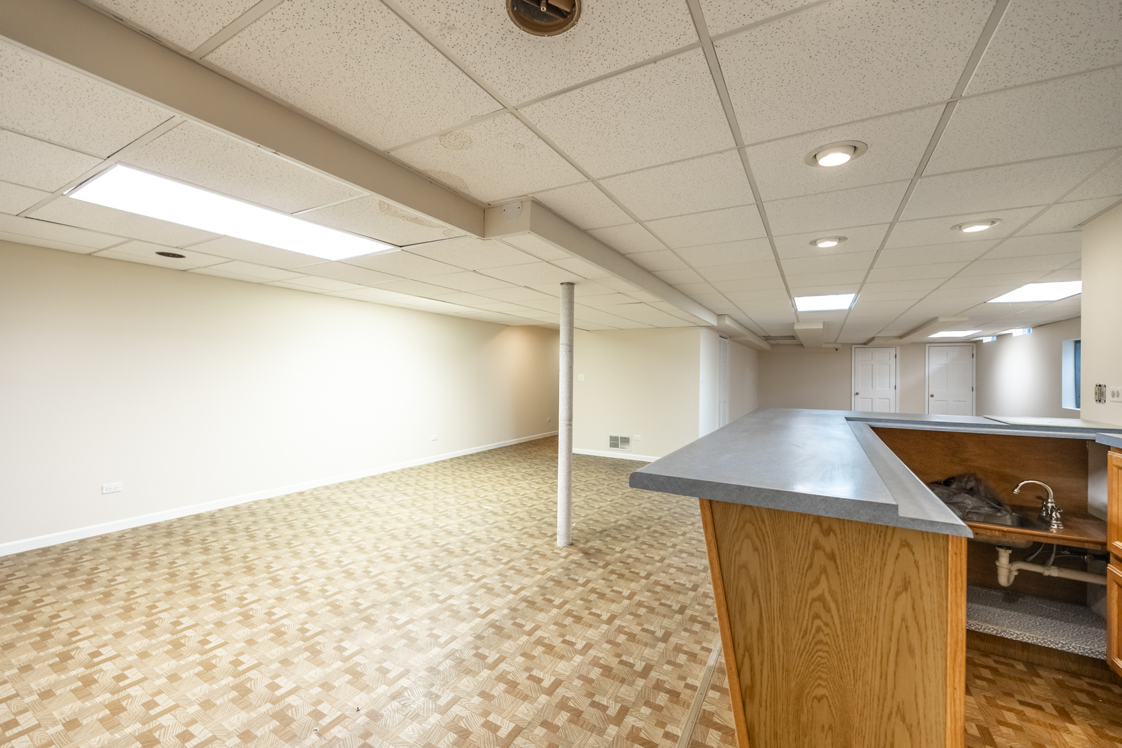 1179 Edington Court, Carol Stream, IL 60188