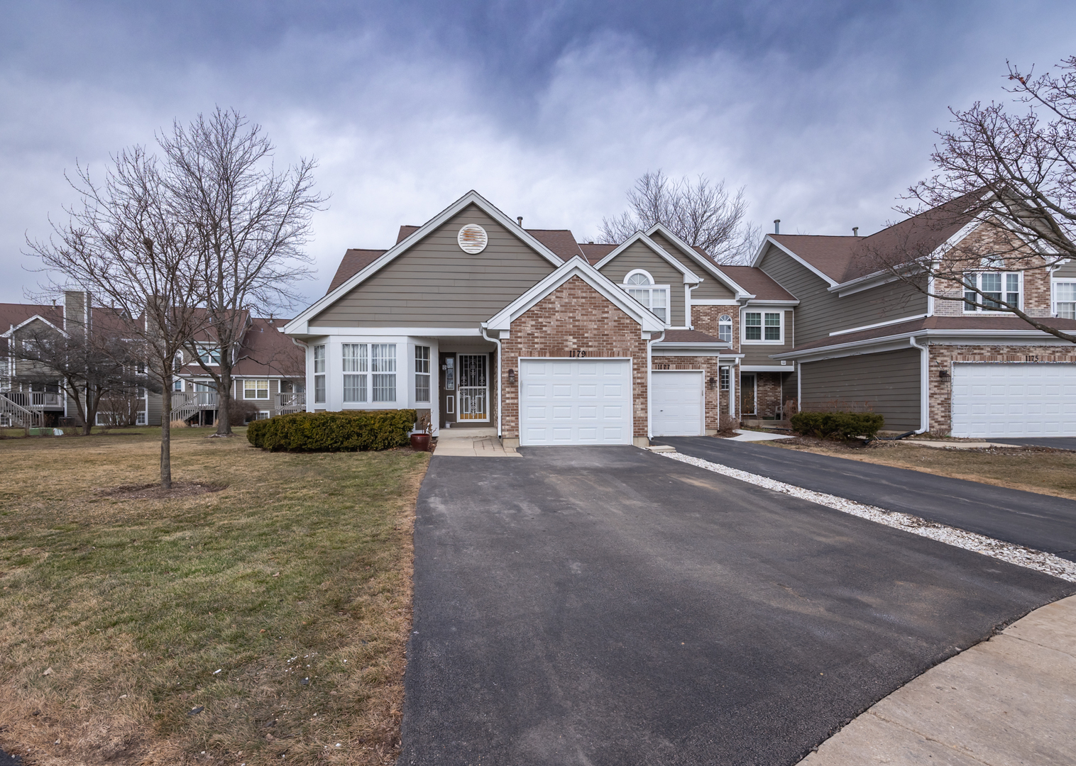 1179 Edington Court, Carol Stream, IL 60188