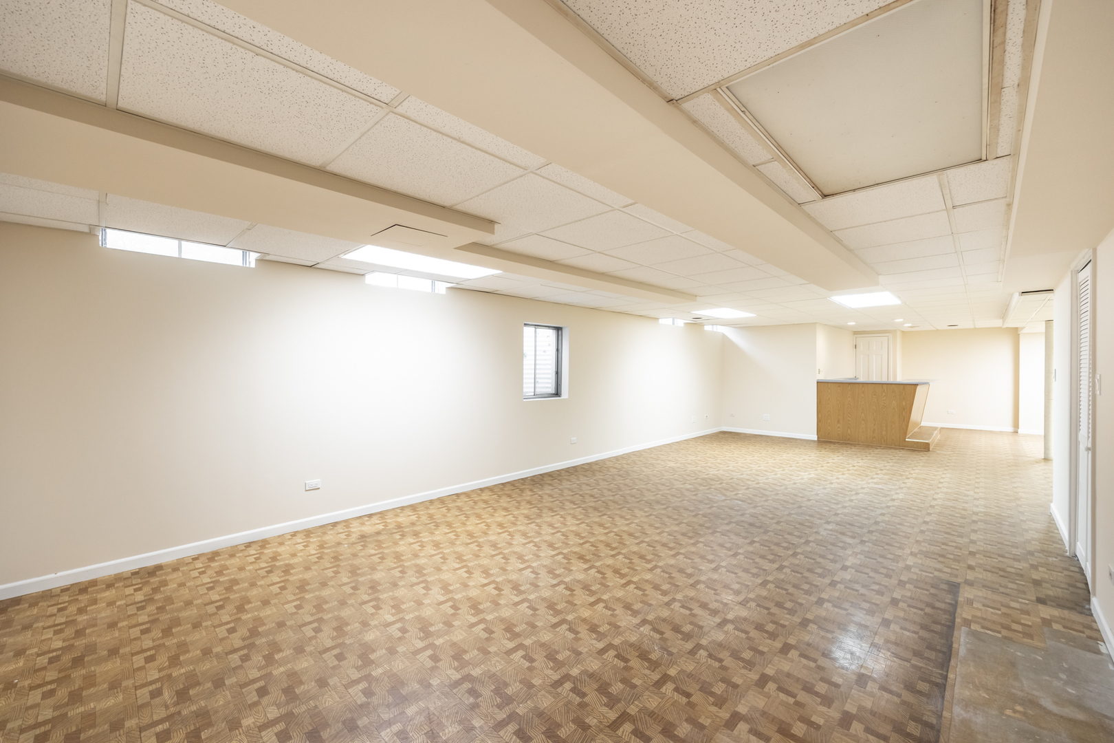 1179 Edington Court, Carol Stream, IL 60188