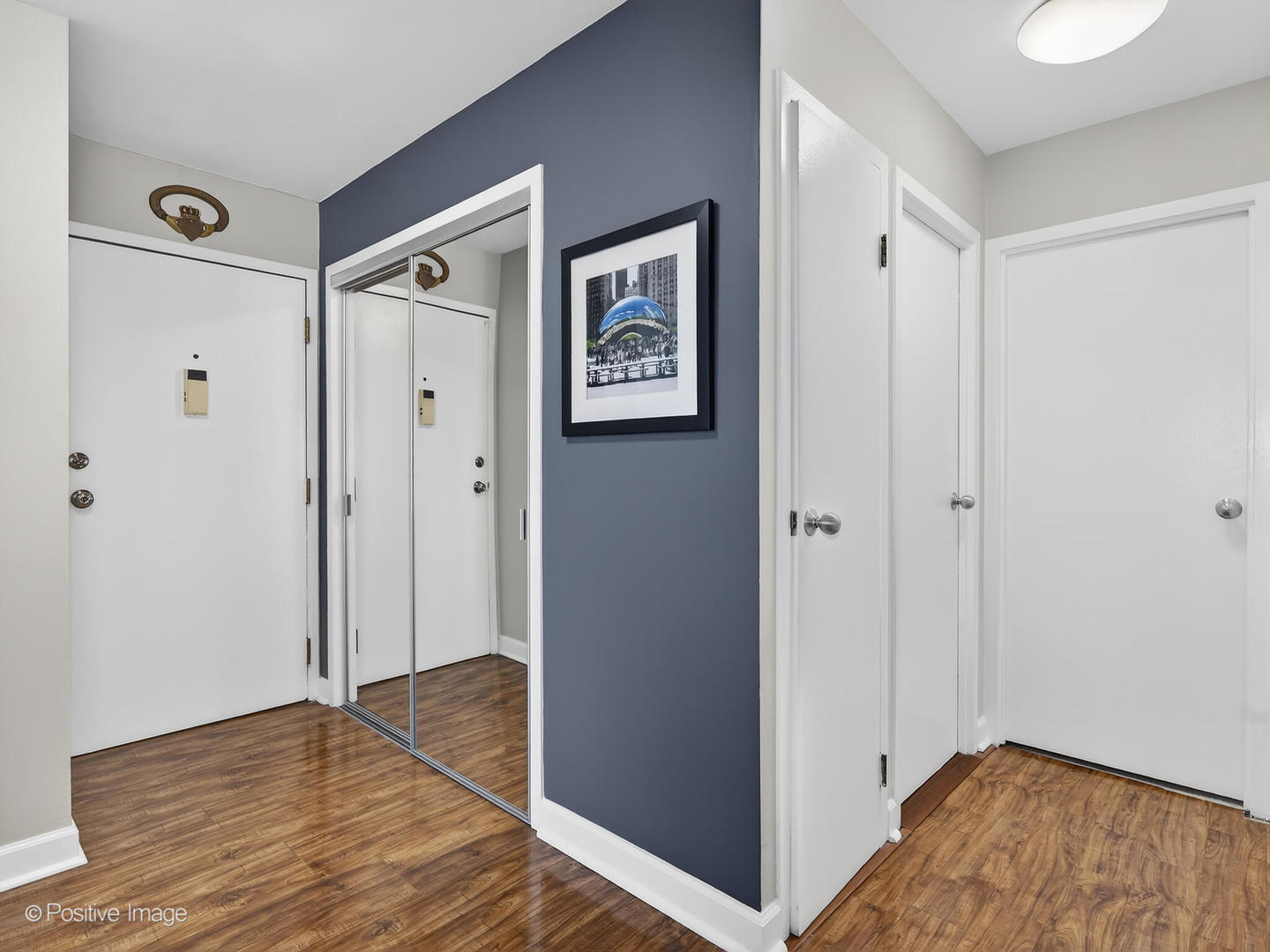 40 N Tower Road #2F, Oak Brook, IL 60523