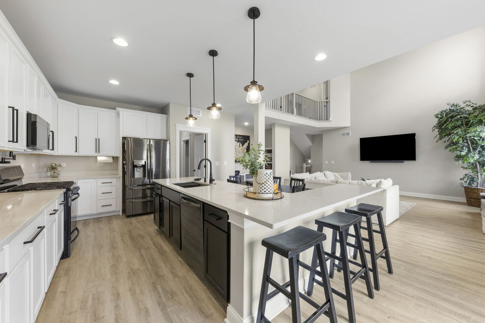 24454 Isabel Lane, Shorewood, IL 60404