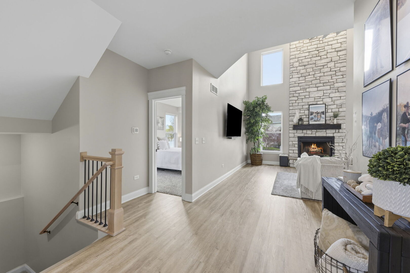 24454 Isabel Lane, Shorewood, IL 60404