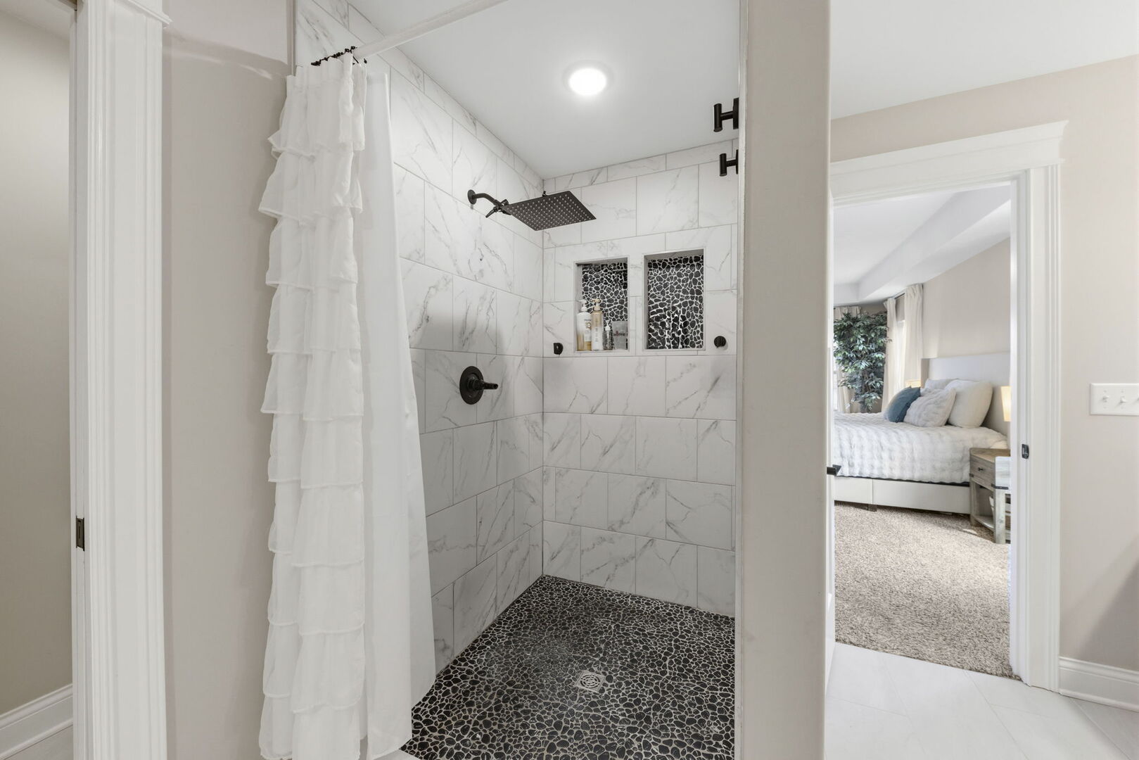 24454 Isabel Lane, Shorewood, IL 60404