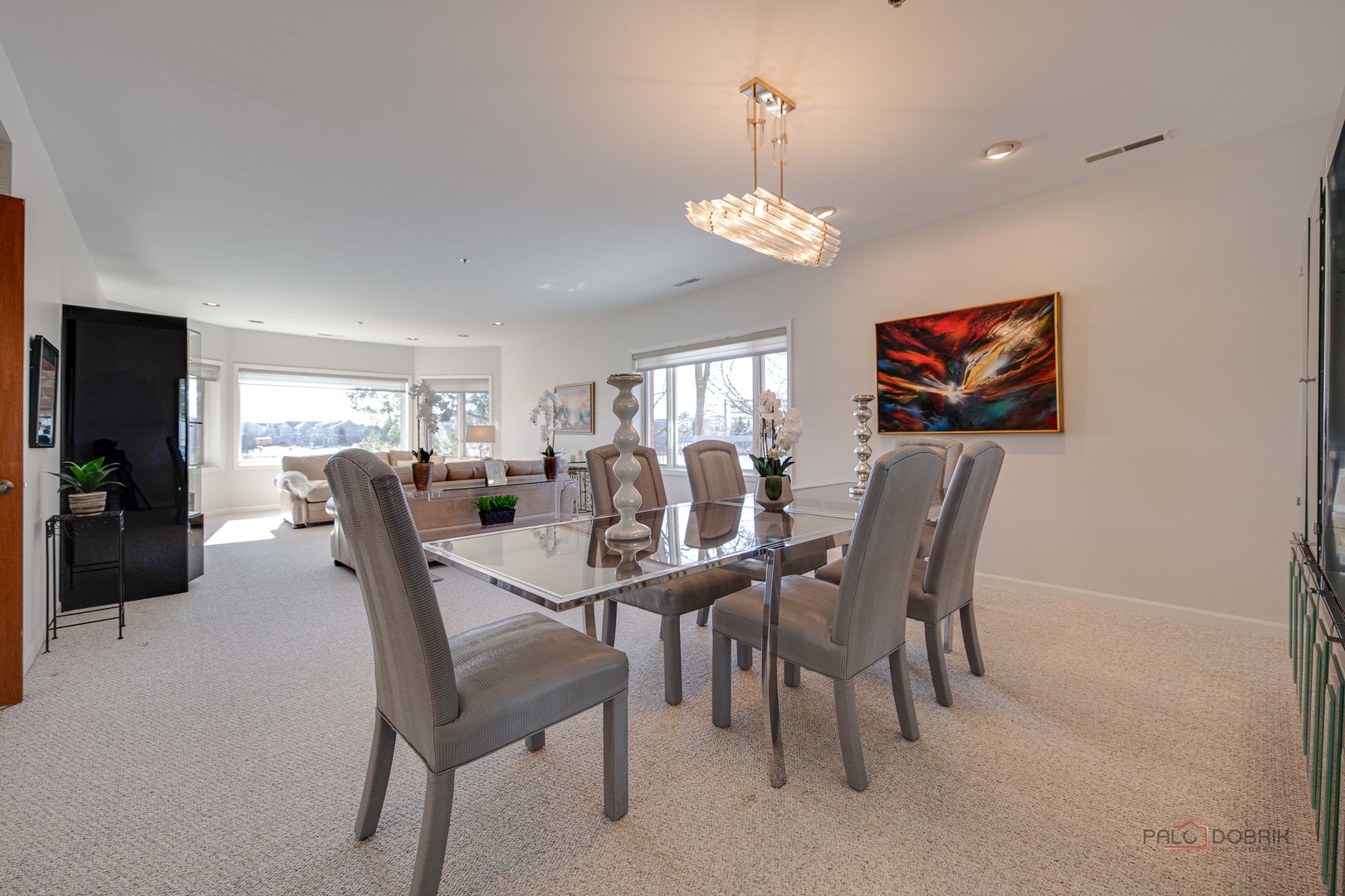 209 Rivershire Lane #203, Lincolnshire, IL 60069