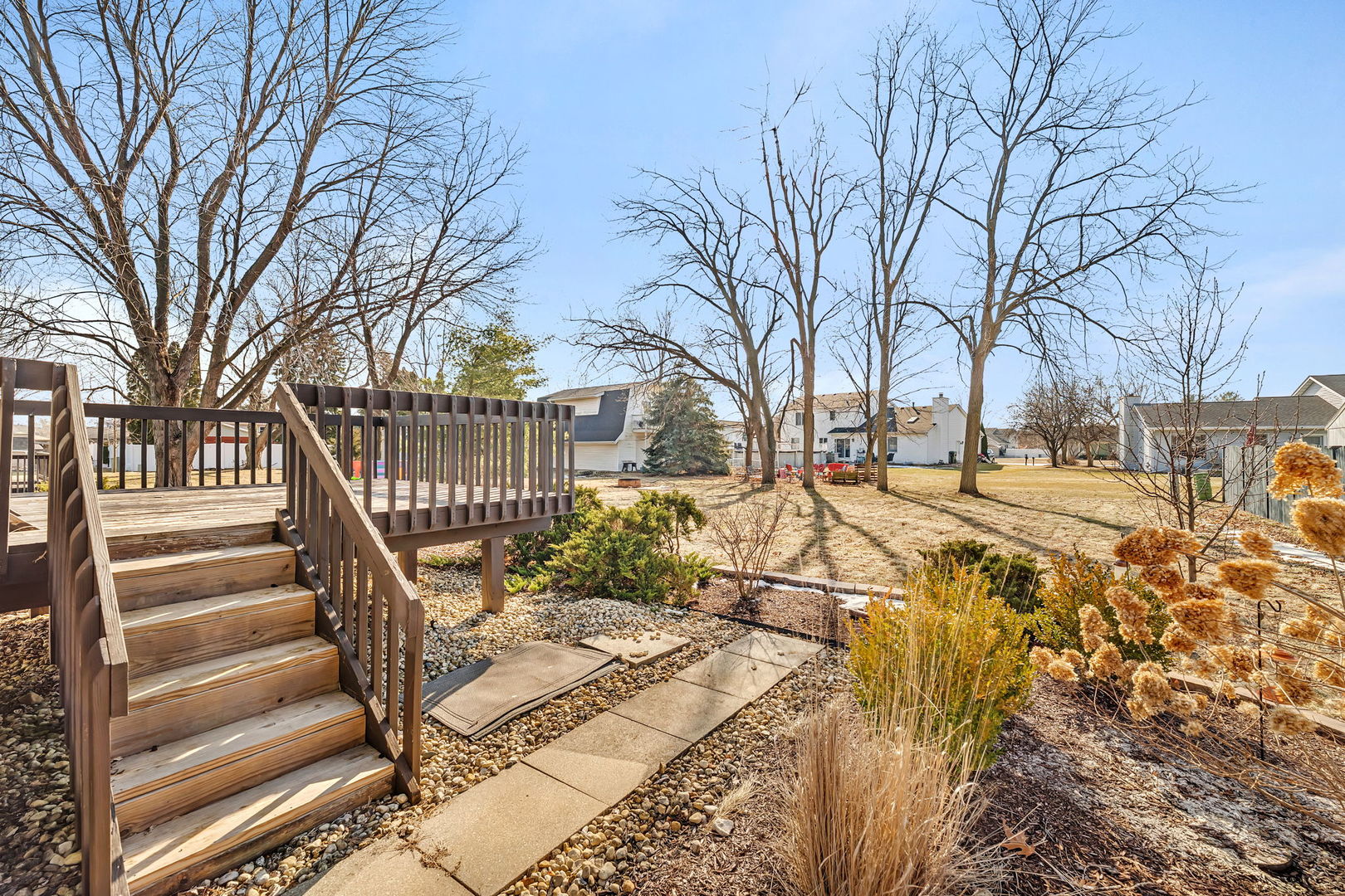 24333 S Valley Drive, Channahon, IL 60410