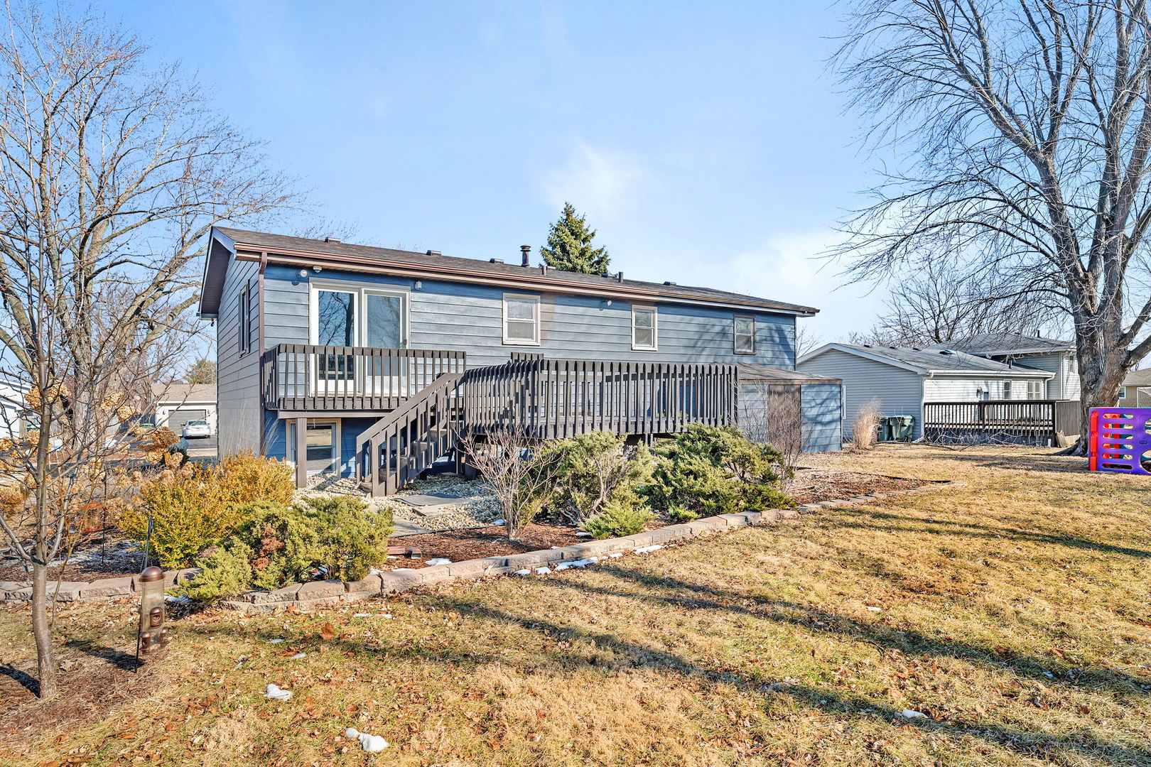 24333 S Valley Drive, Channahon, IL 60410