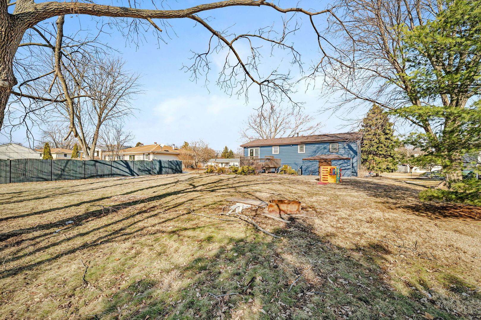 24333 S Valley Drive, Channahon, IL 60410
