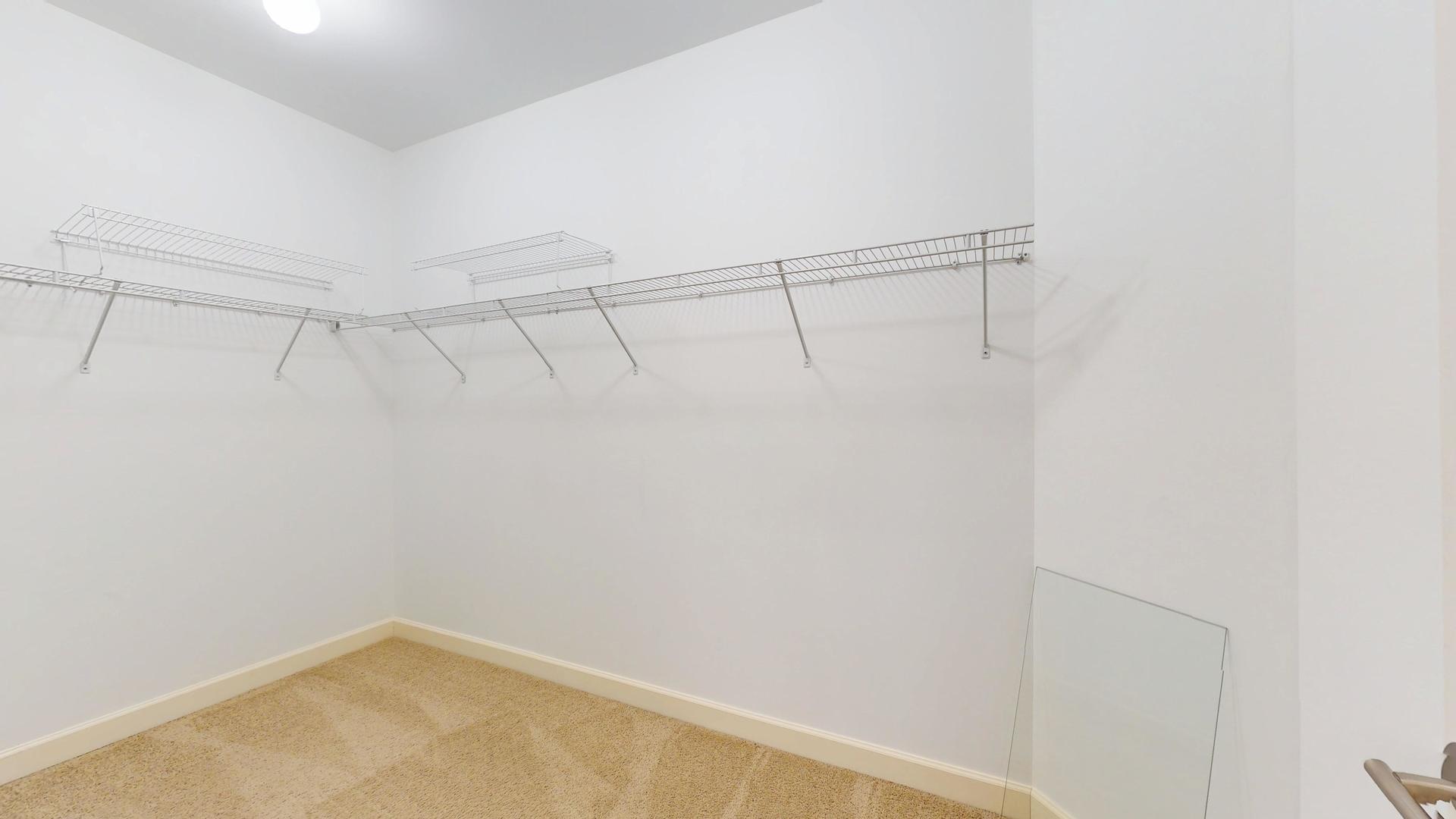 28 Legacy Lane, Wheeling, IL 60090