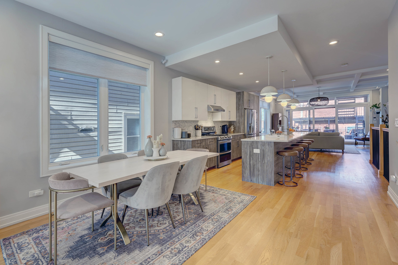 1631 S Carpenter Street #1, Chicago, IL 60608