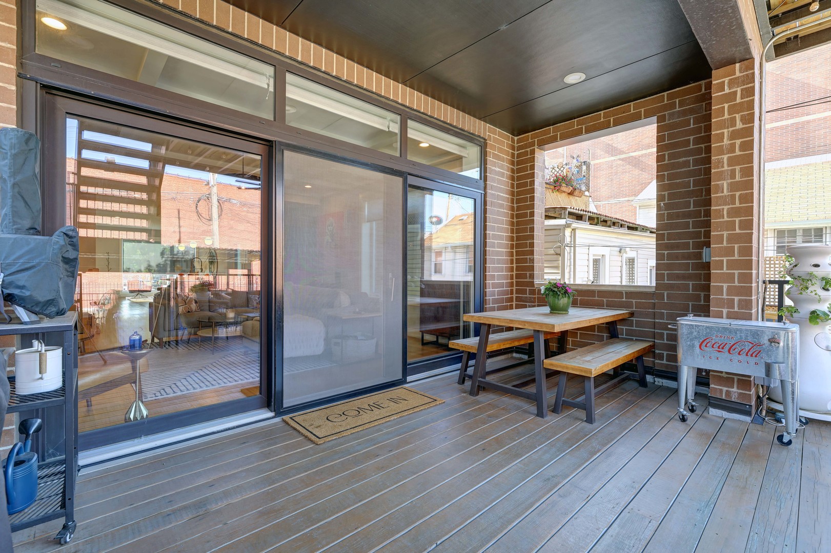 1631 S Carpenter Street #1, Chicago, IL 60608