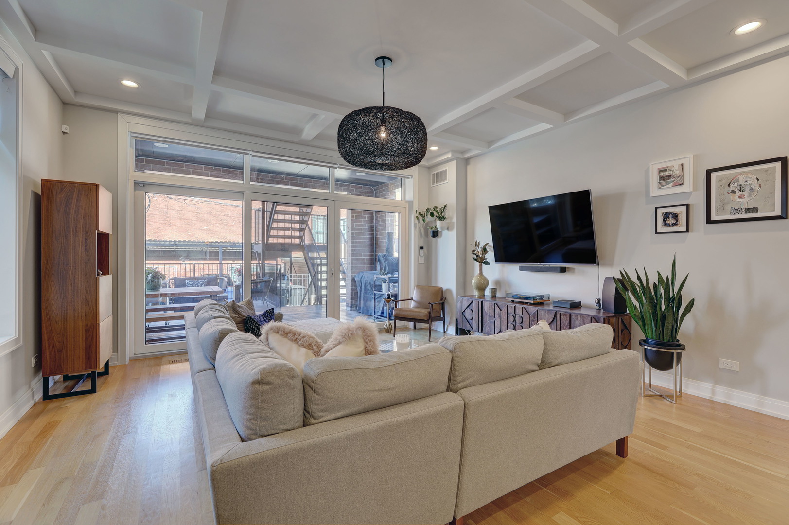 1631 S Carpenter Street #1, Chicago, IL 60608