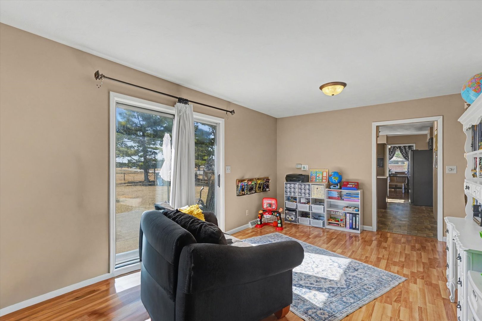 913 E 1st Street, Gibson City, IL 60936