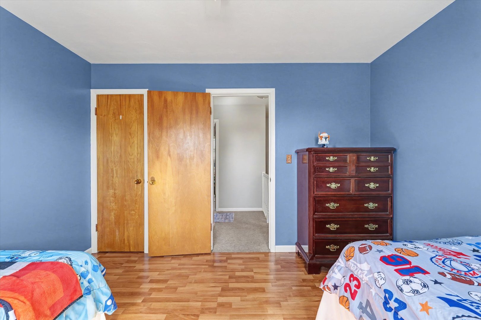 913 E 1st Street, Gibson City, IL 60936