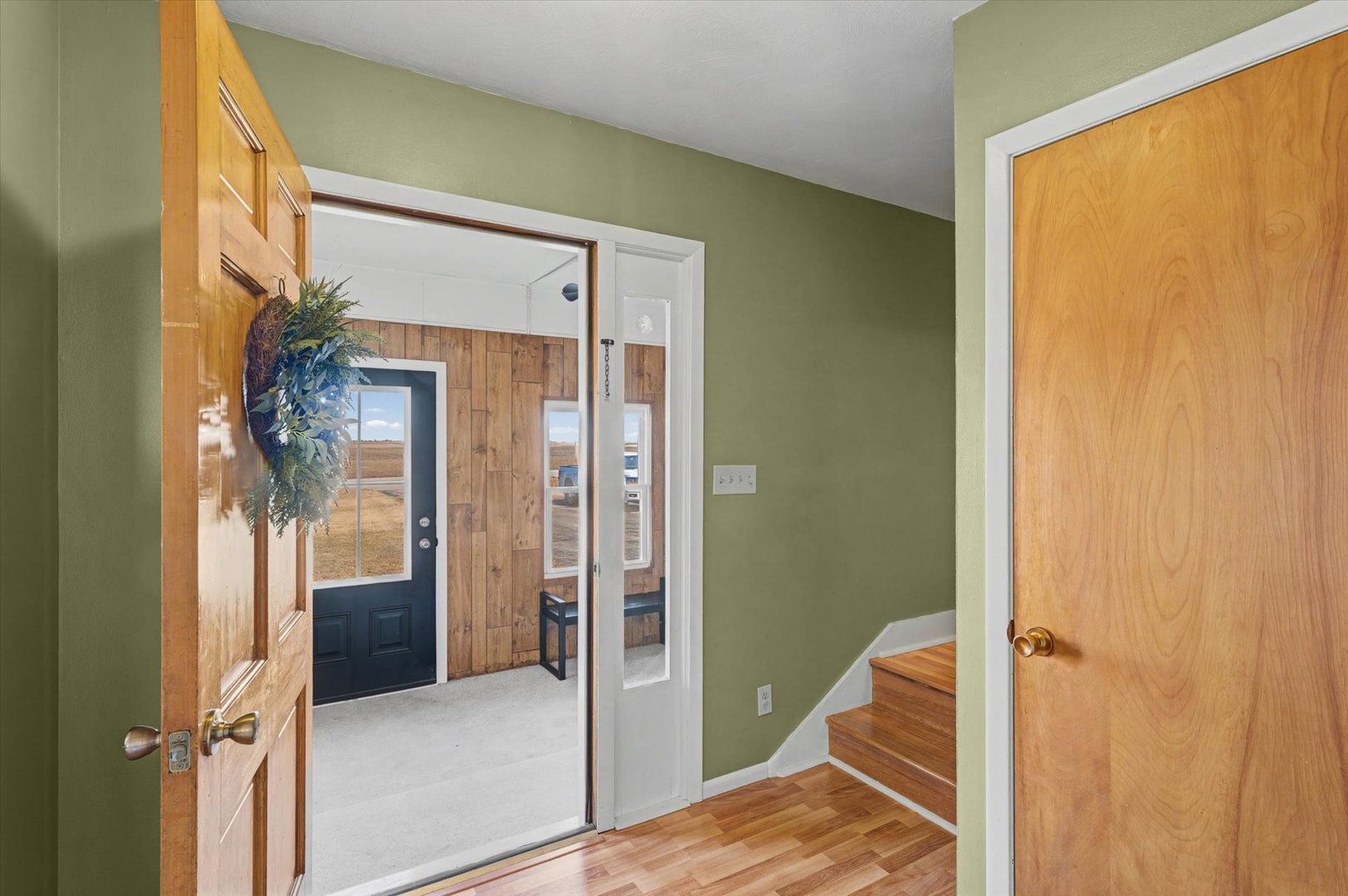 913 E 1st Street, Gibson City, IL 60936